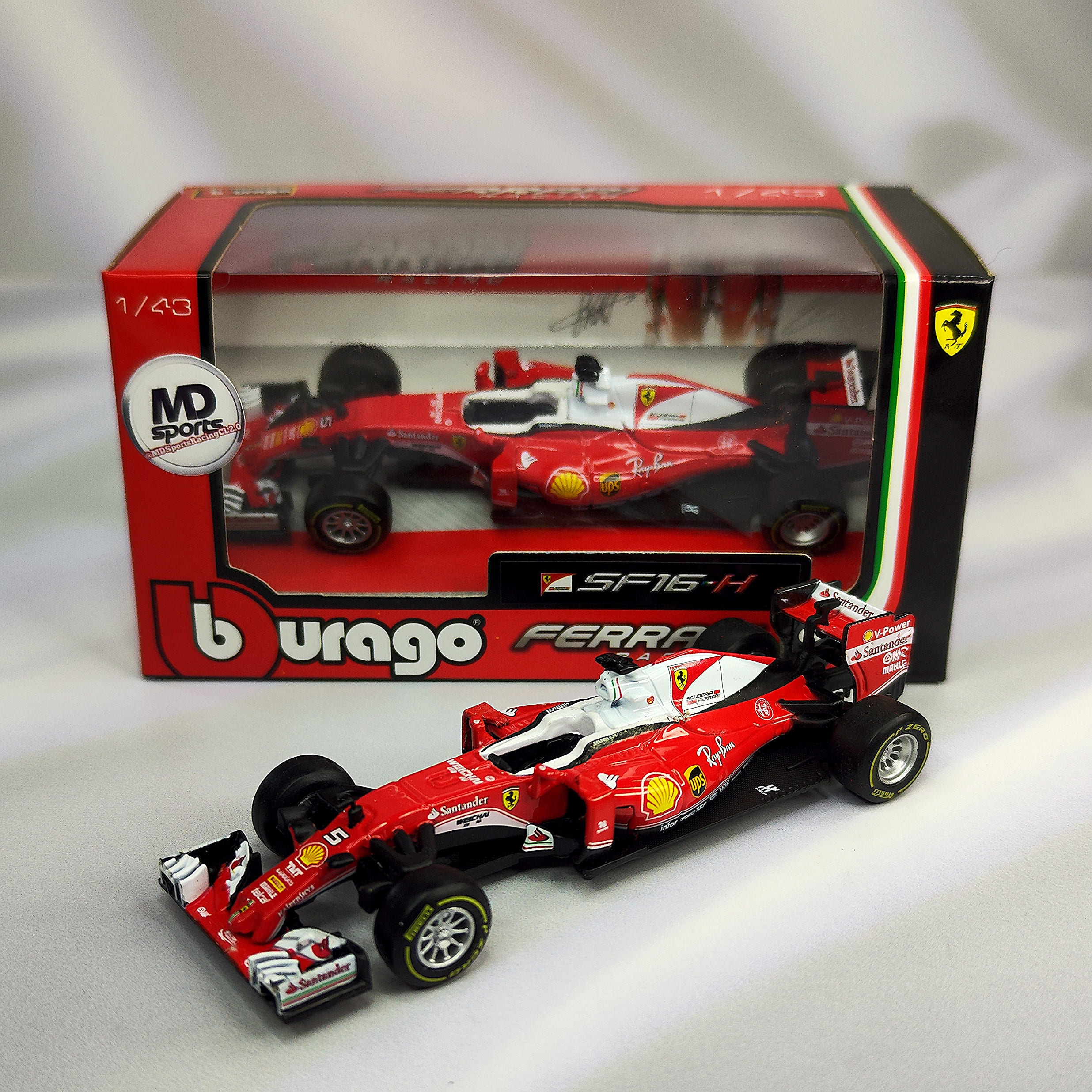 Ferrari SF16H 2016 #5 Sebastian Vettel Caja Normal Burago 1:43