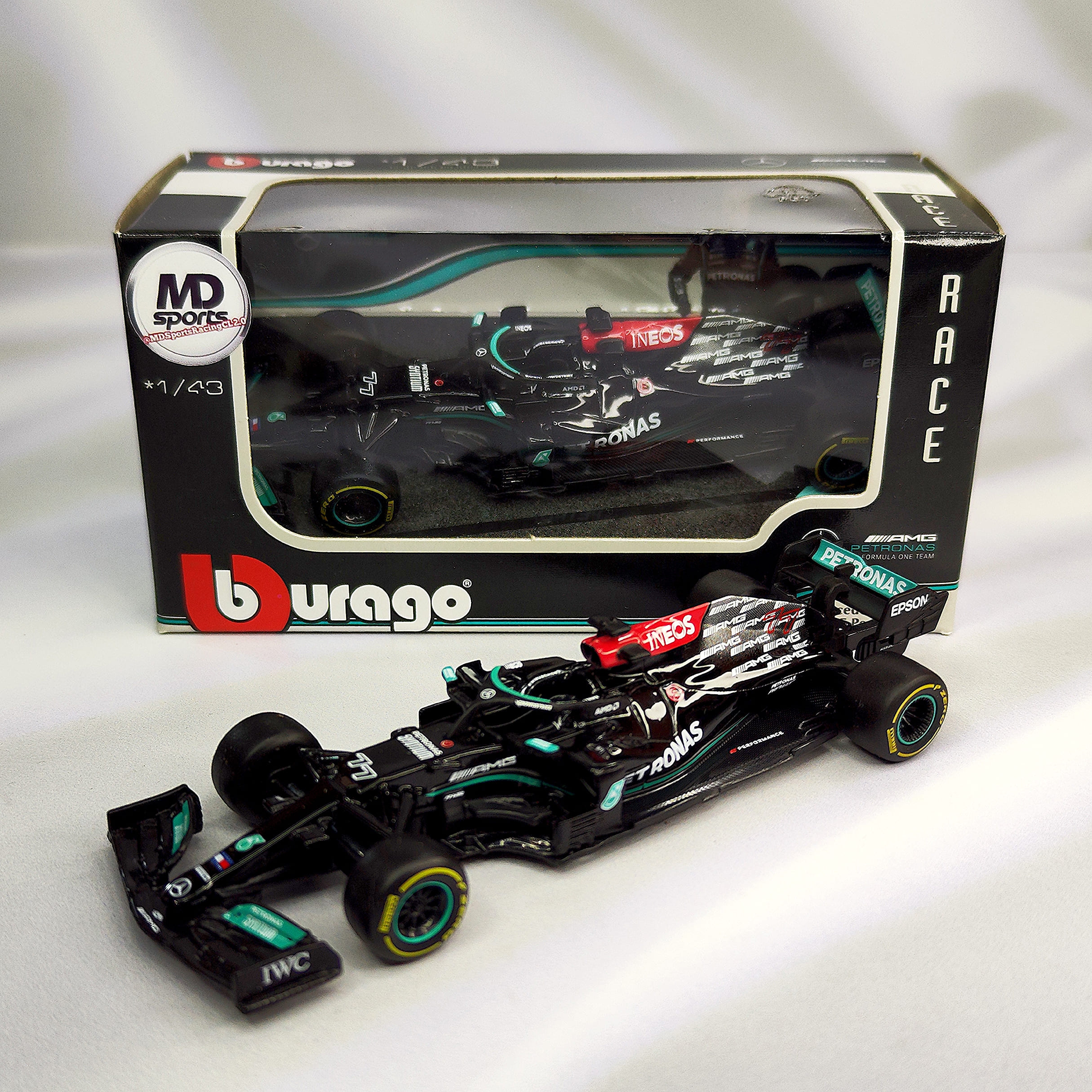 Mercedes W12 2021 #77 Valtteri Bottas Caja Normal Burago 1:43