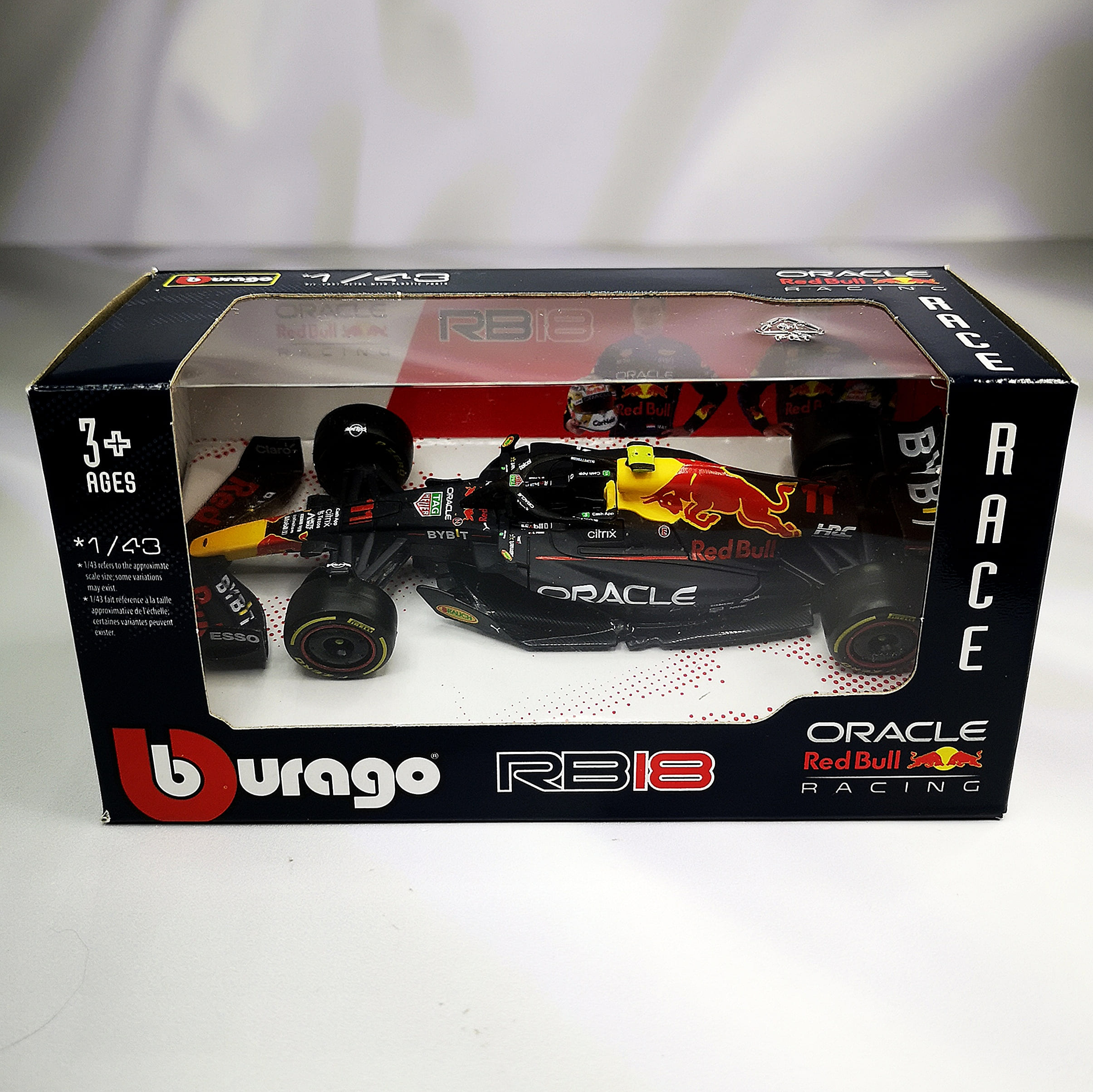 RedBull RB18 2022 #11 Checo Perez Caja Normal Burago 1:43 + Llavero Polera