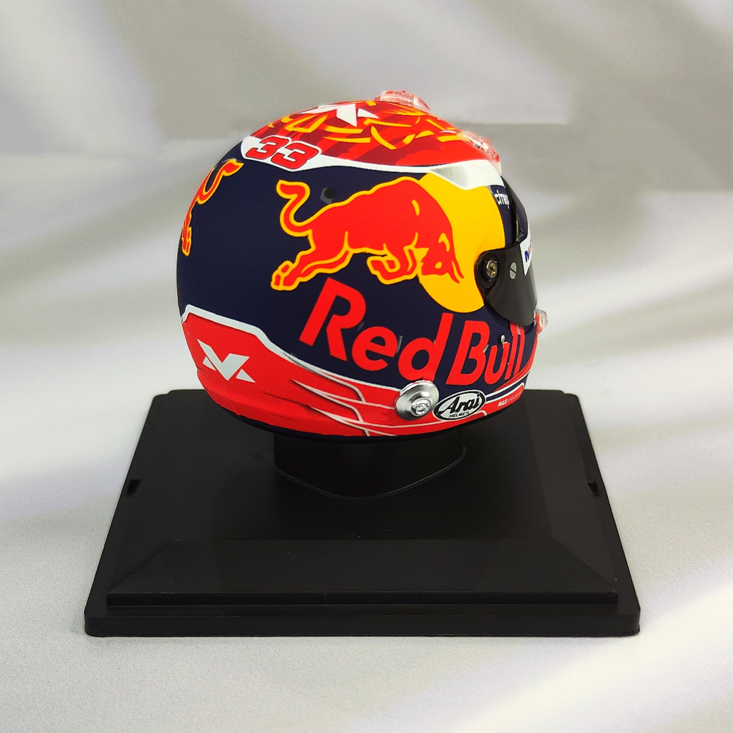 Casco Formula 1 Max Verstappen RedBull F1 2017 Spark 1:5