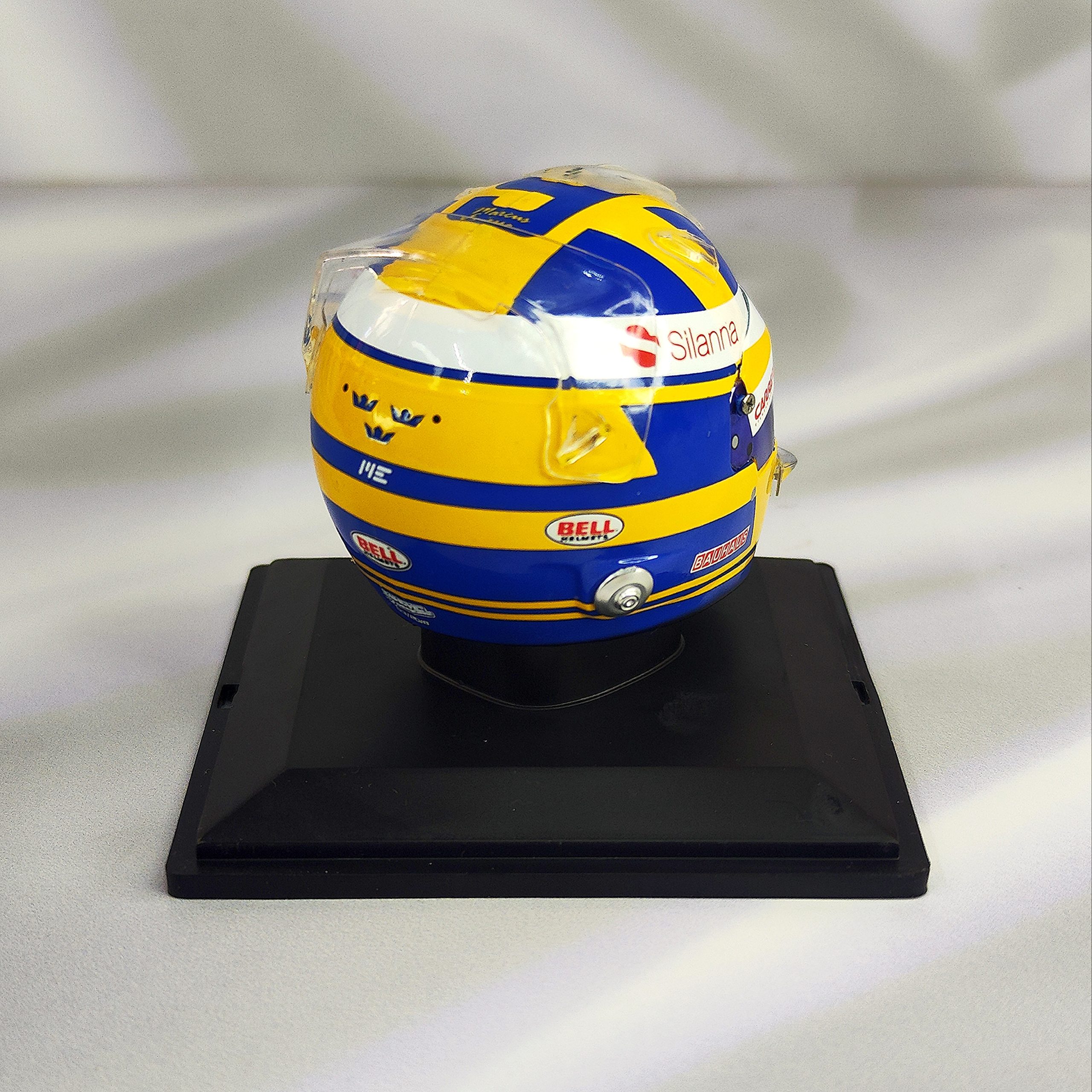 Casco Formula 1 Marcus Ericsson Sauber F1 2018 Spark 1:5