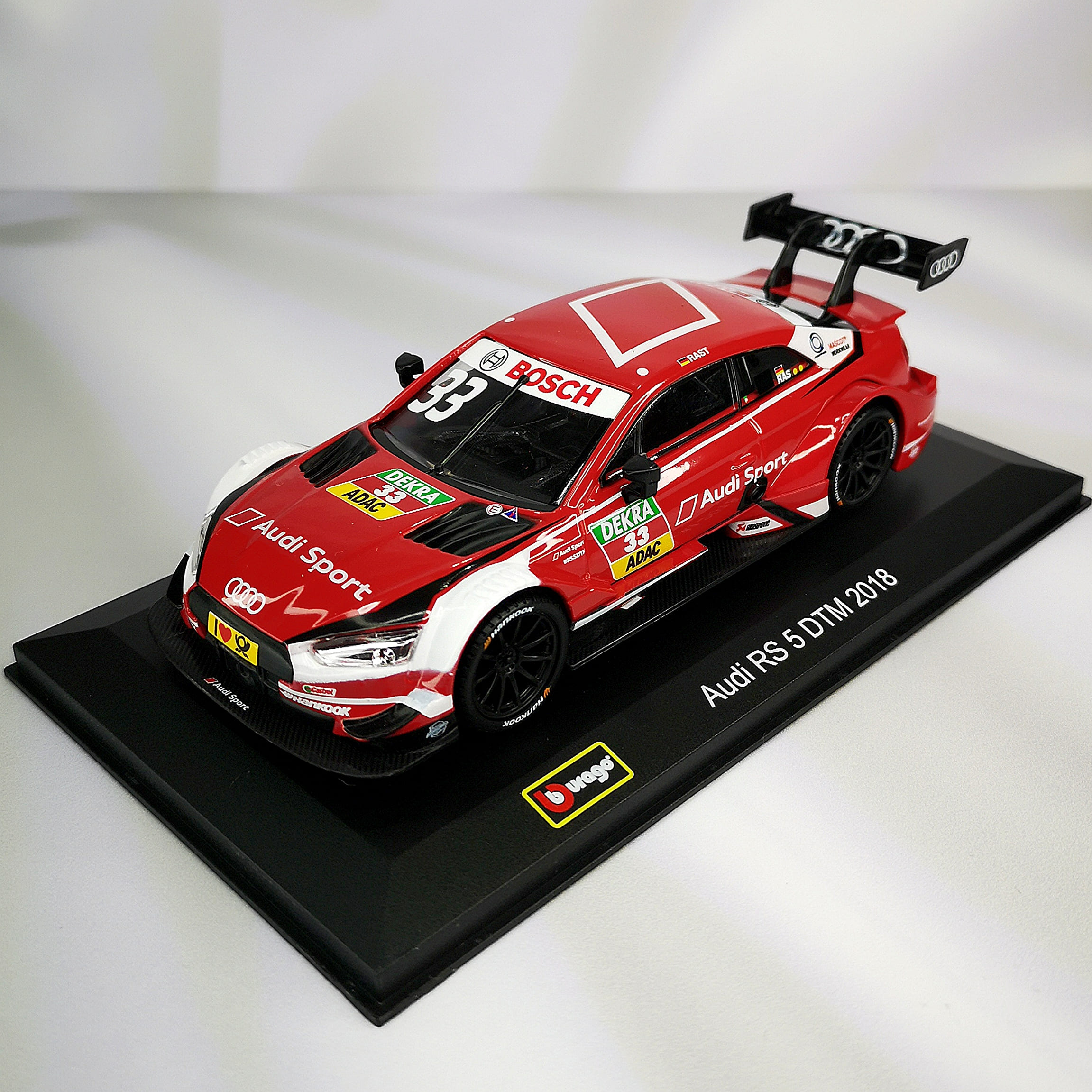 Audi RS5 DTM 2018 #33 Rene Rast Caja Acrilica Burago 1:32