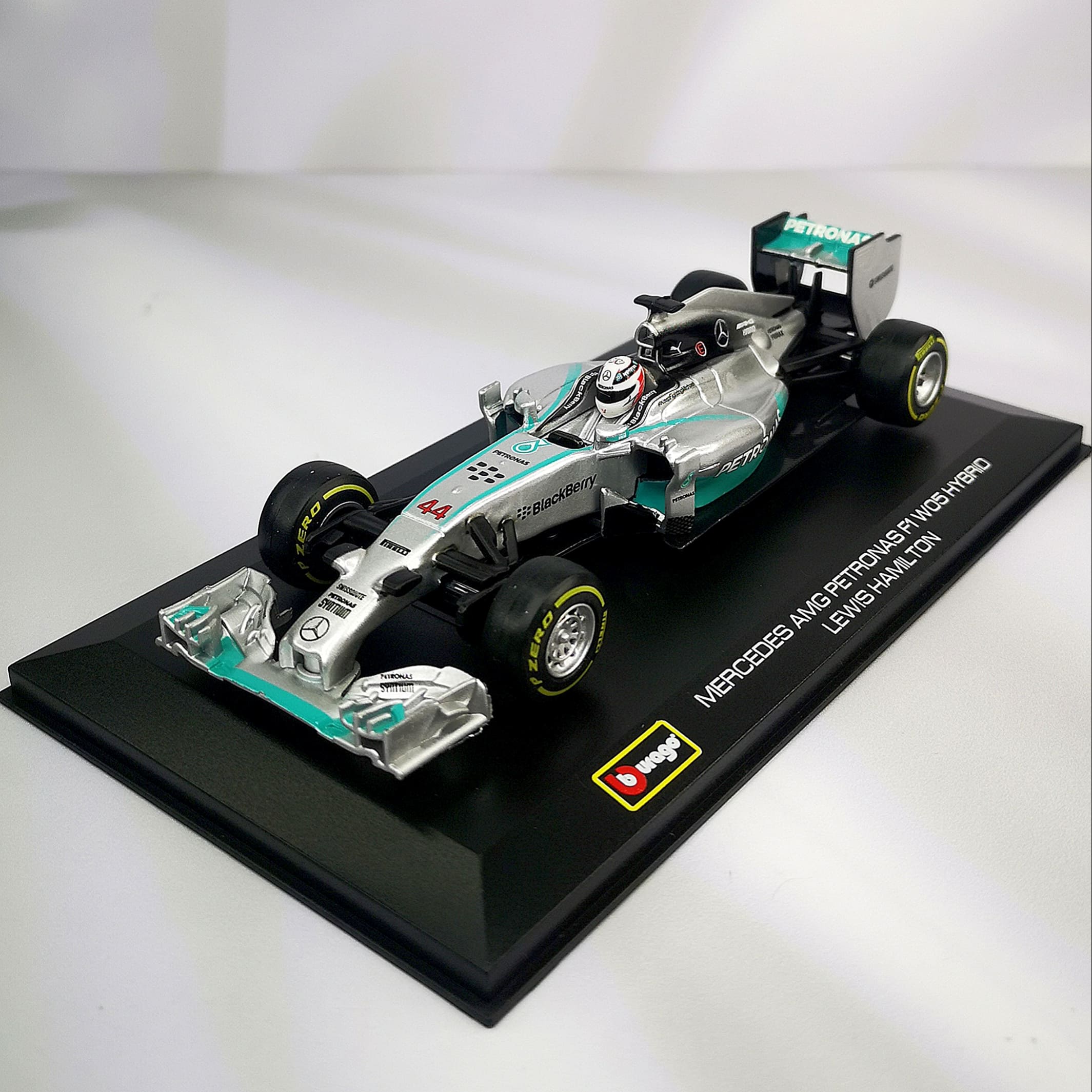 Mercedes W05 2014 #44 Lewis Hamilton Caja Acrilica Burago 1:32