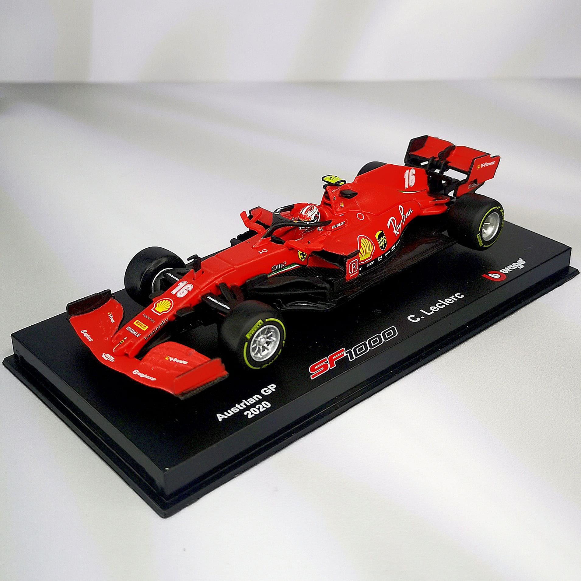 Ferrari SF1000 Standard 2020 #16 Charles Leclerc Caja Acrilica Burago 1:43