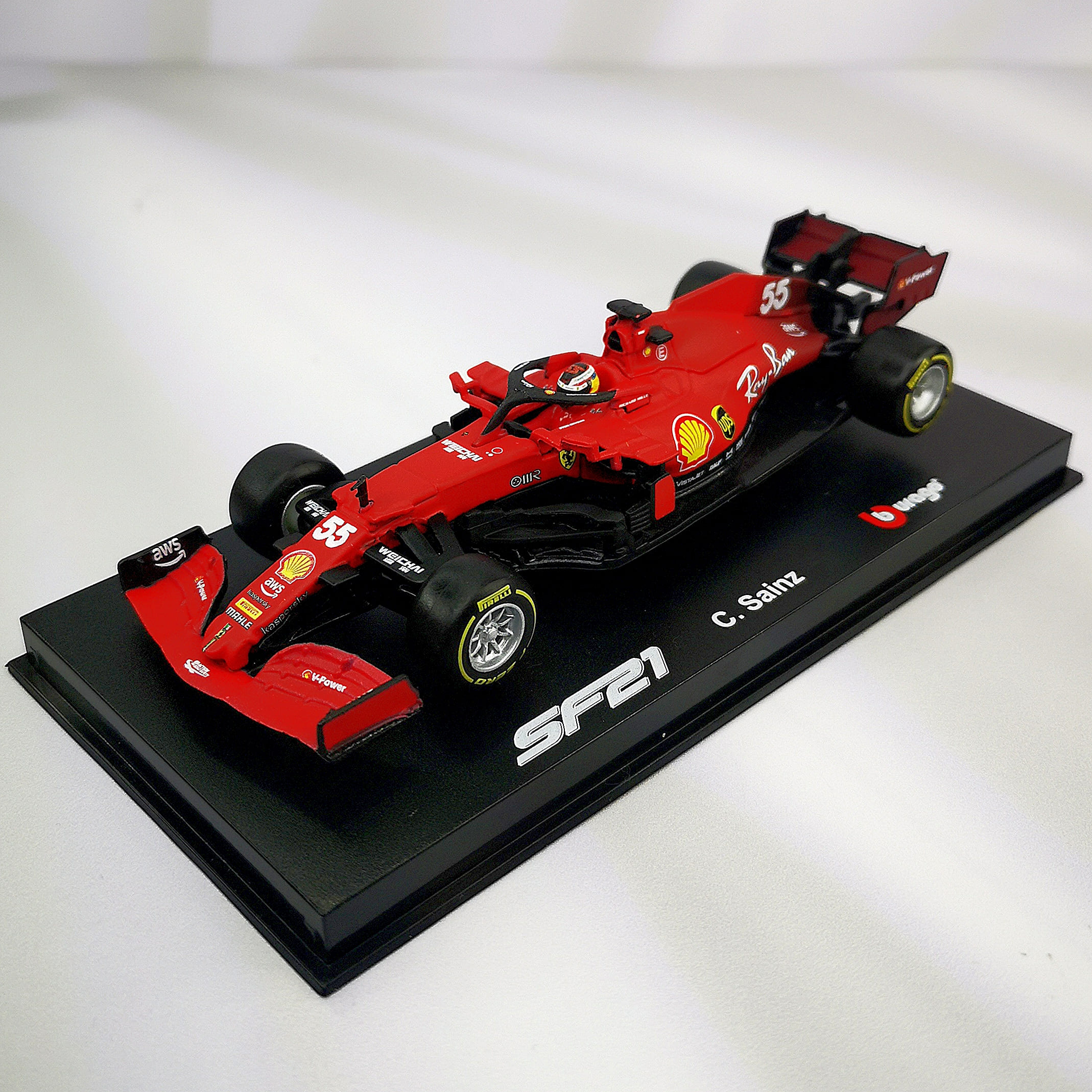 Ferrari SF21 2021 #55 Carlos Sainz Caja Acrilica Burago 1:43