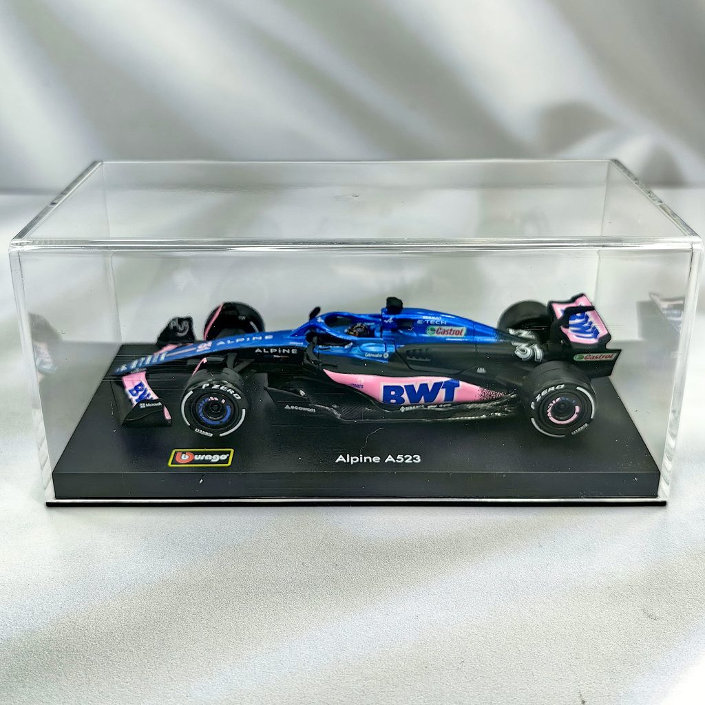 Voiture Miniature Bburago Alpine Renault A523 N°31 - Échelle 1:43 - Neuf