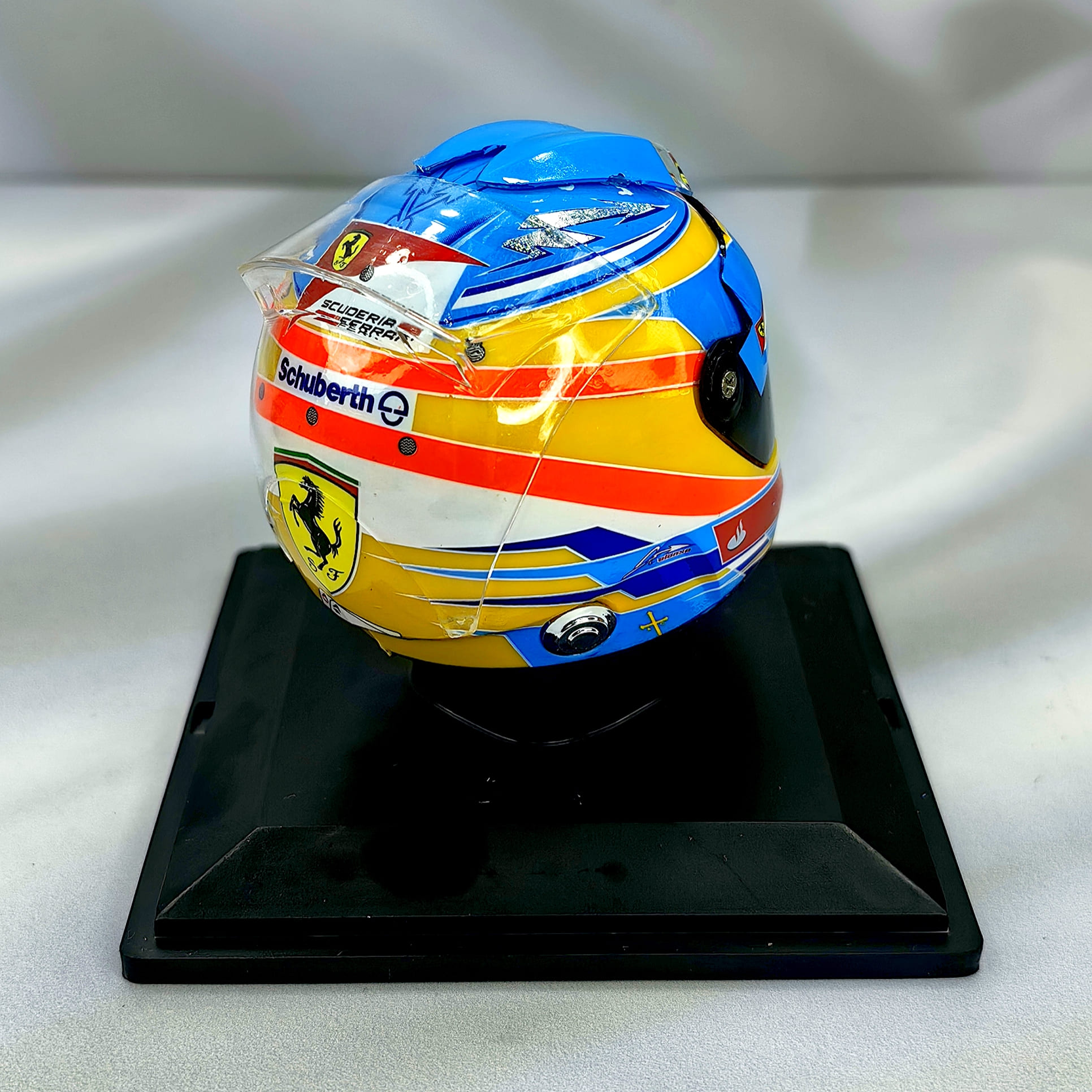 Casco Formula 1 Fernando Alonso Ferrari 2012 Spark 1:5