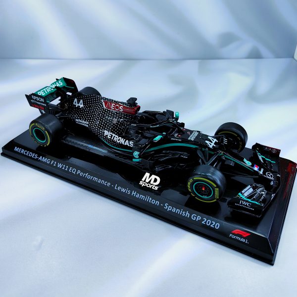 Mercedes W11 2020 #44 Lewis Hamilton Caja Normal Premium Collect 1:24 - Imagen 3