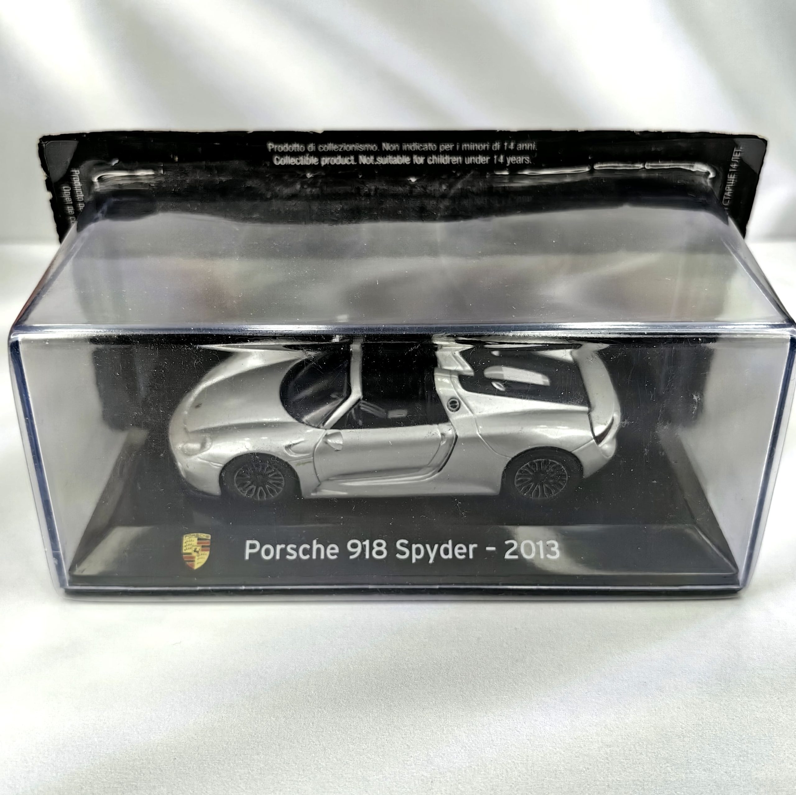 Porsche 918 Spyder 2013 Caja Acrilica Altaya 1:43