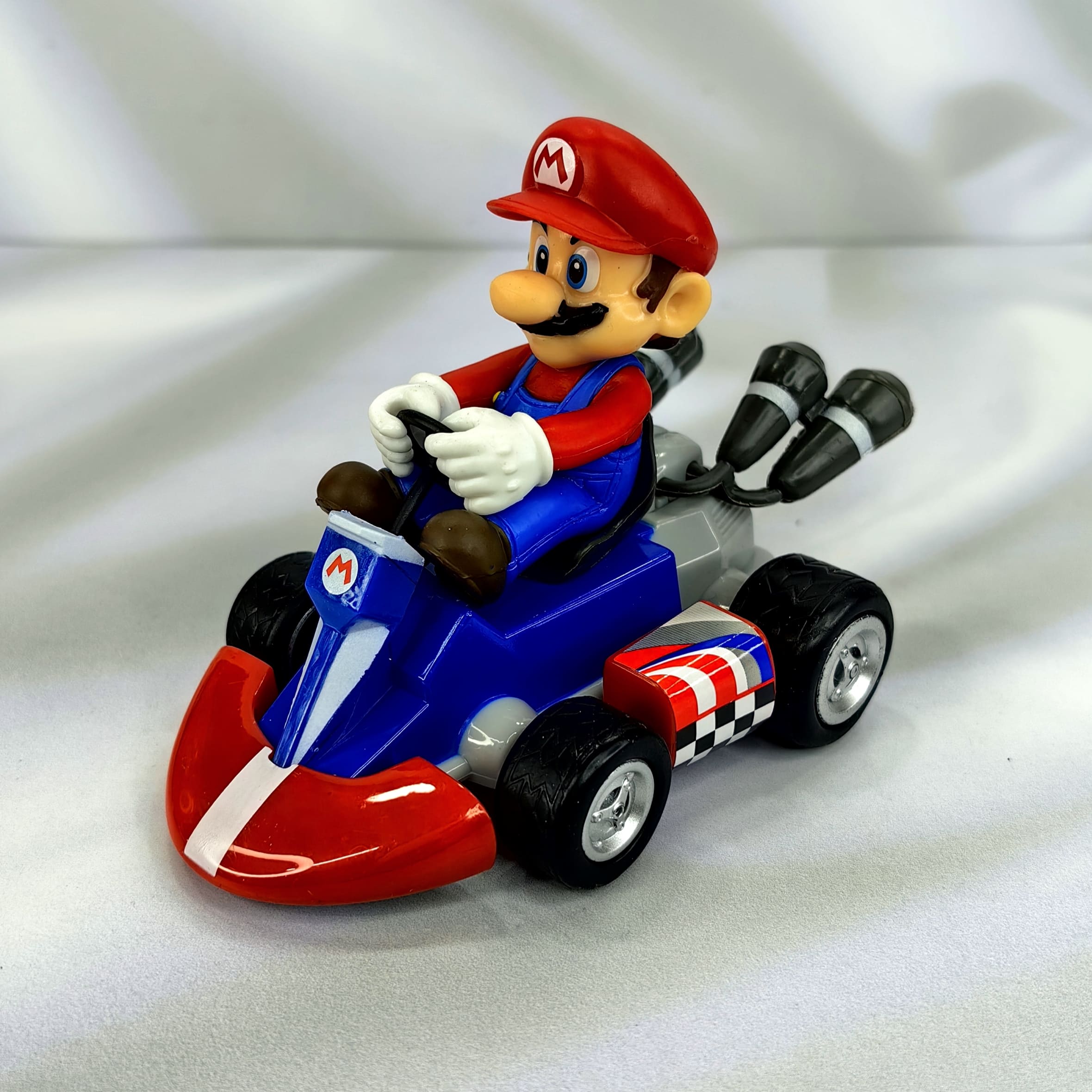 Figura Mario Kart a Fricción 12cm