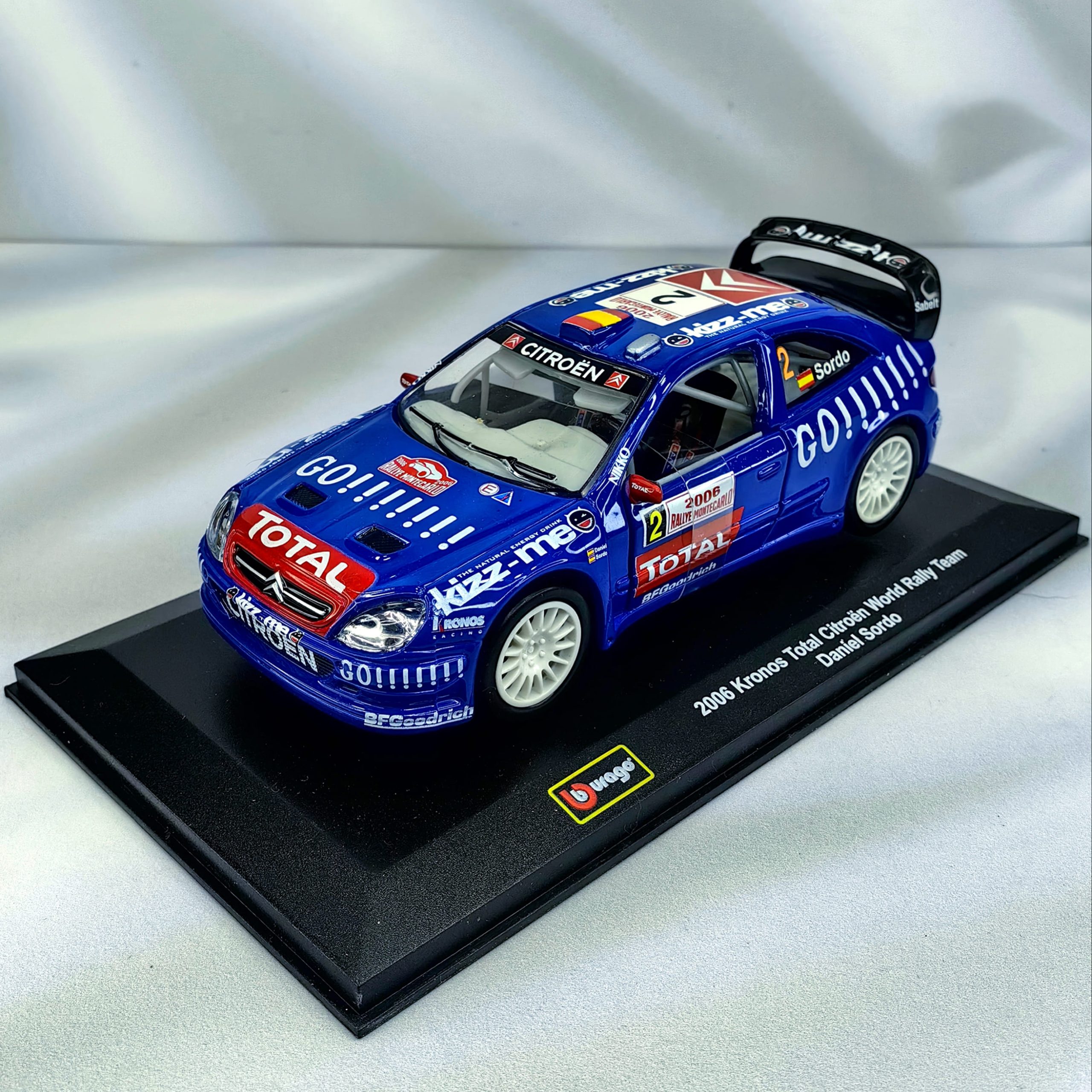 Citroen Kronos Total WRC 2006 #2 Dani Sordo Caja Acrilica Burago 1:32