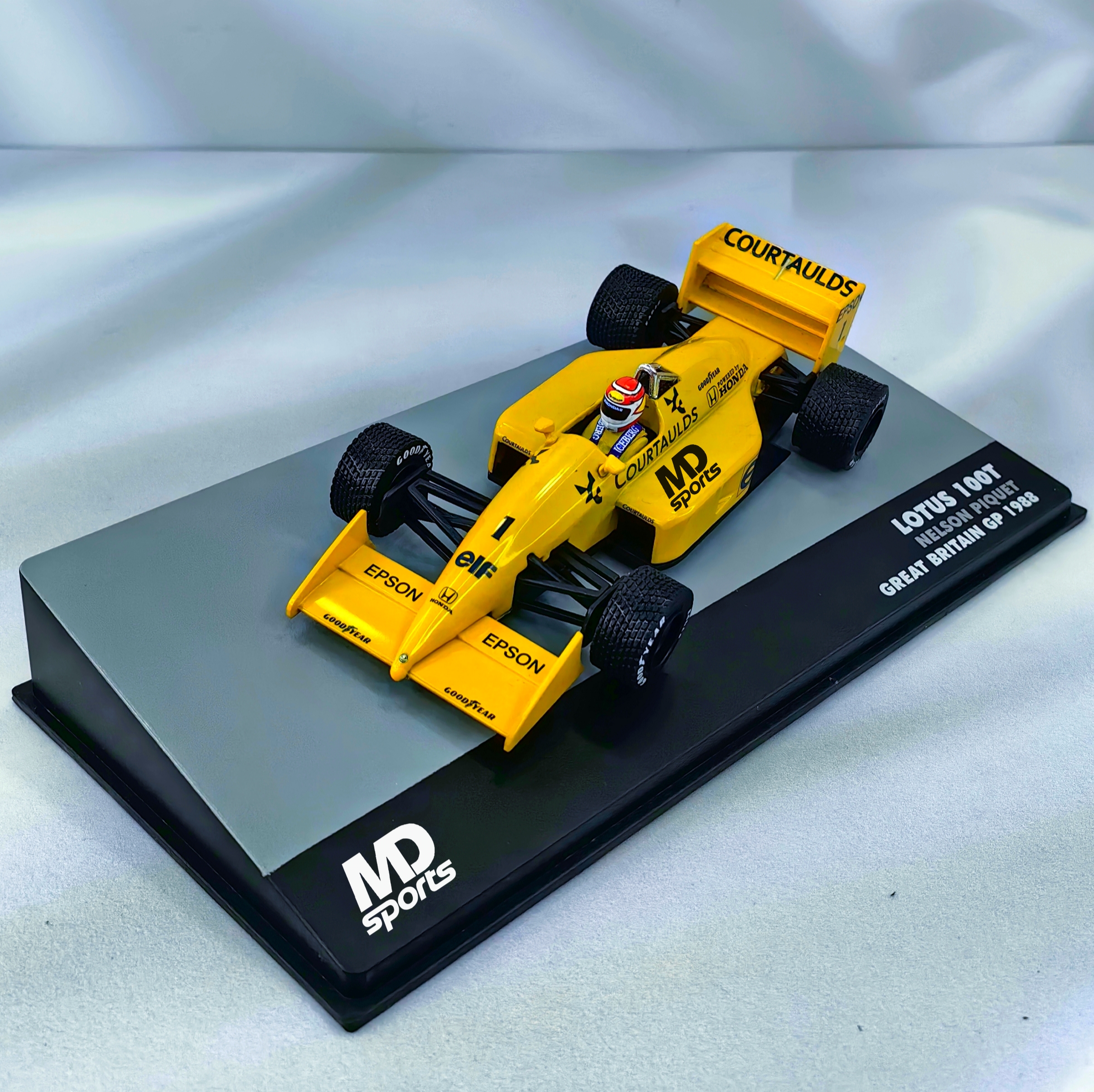 Lotus 100T 1988 #1 Nelson Piquet Caja Acrilica IXO Special 1:43