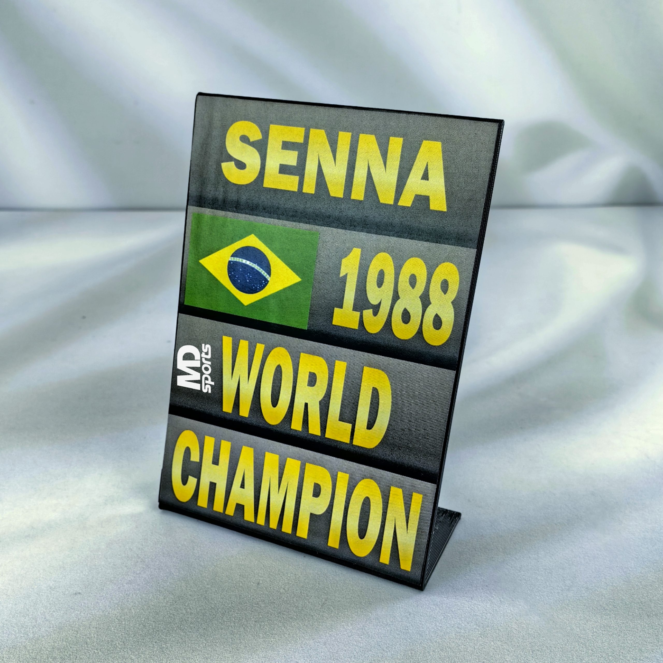 Letrero Pitboard Ayrton Senna 1988 F1 Escala 1:43