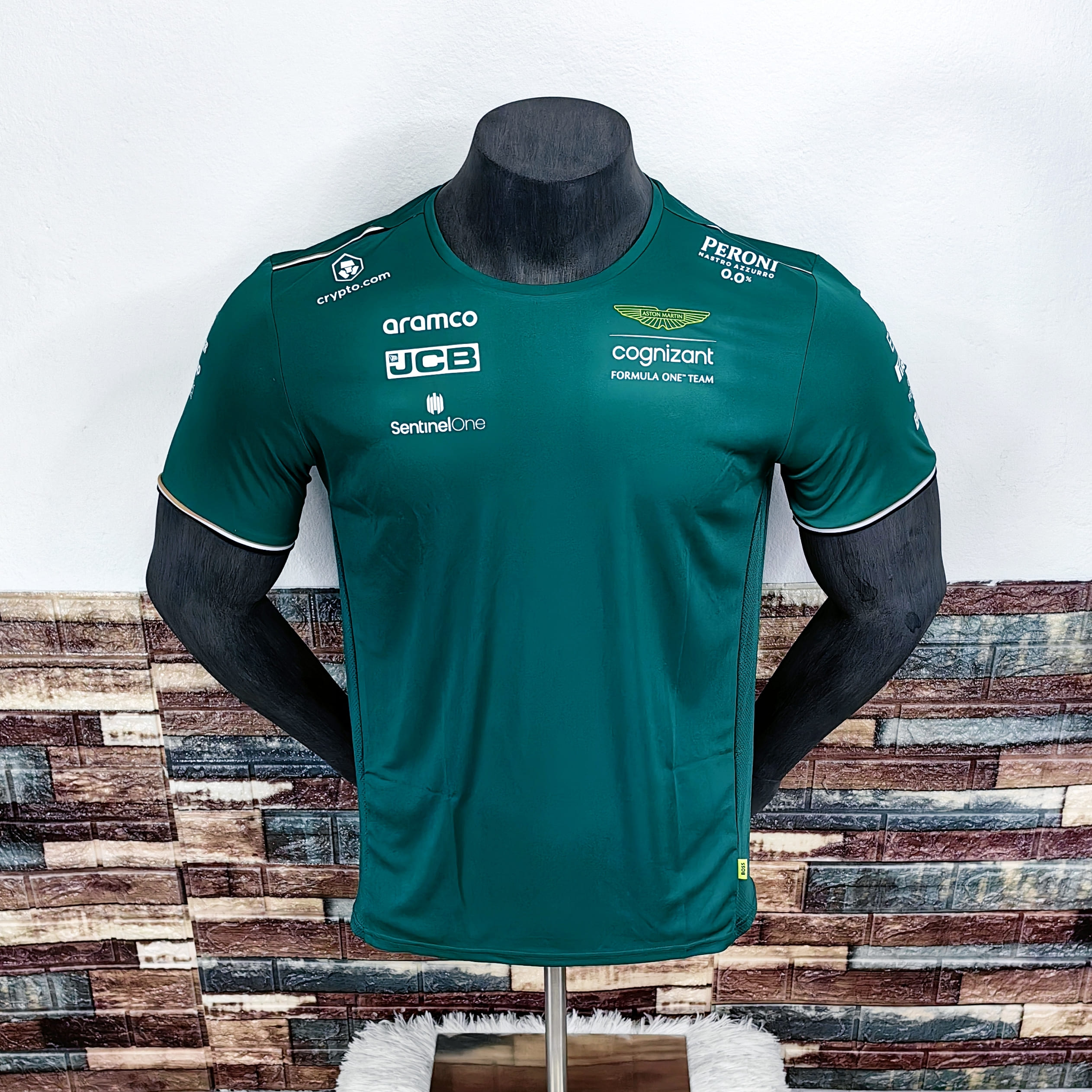 Polera BOSS Oficial Aston Martin F1 Team 2023 Verde