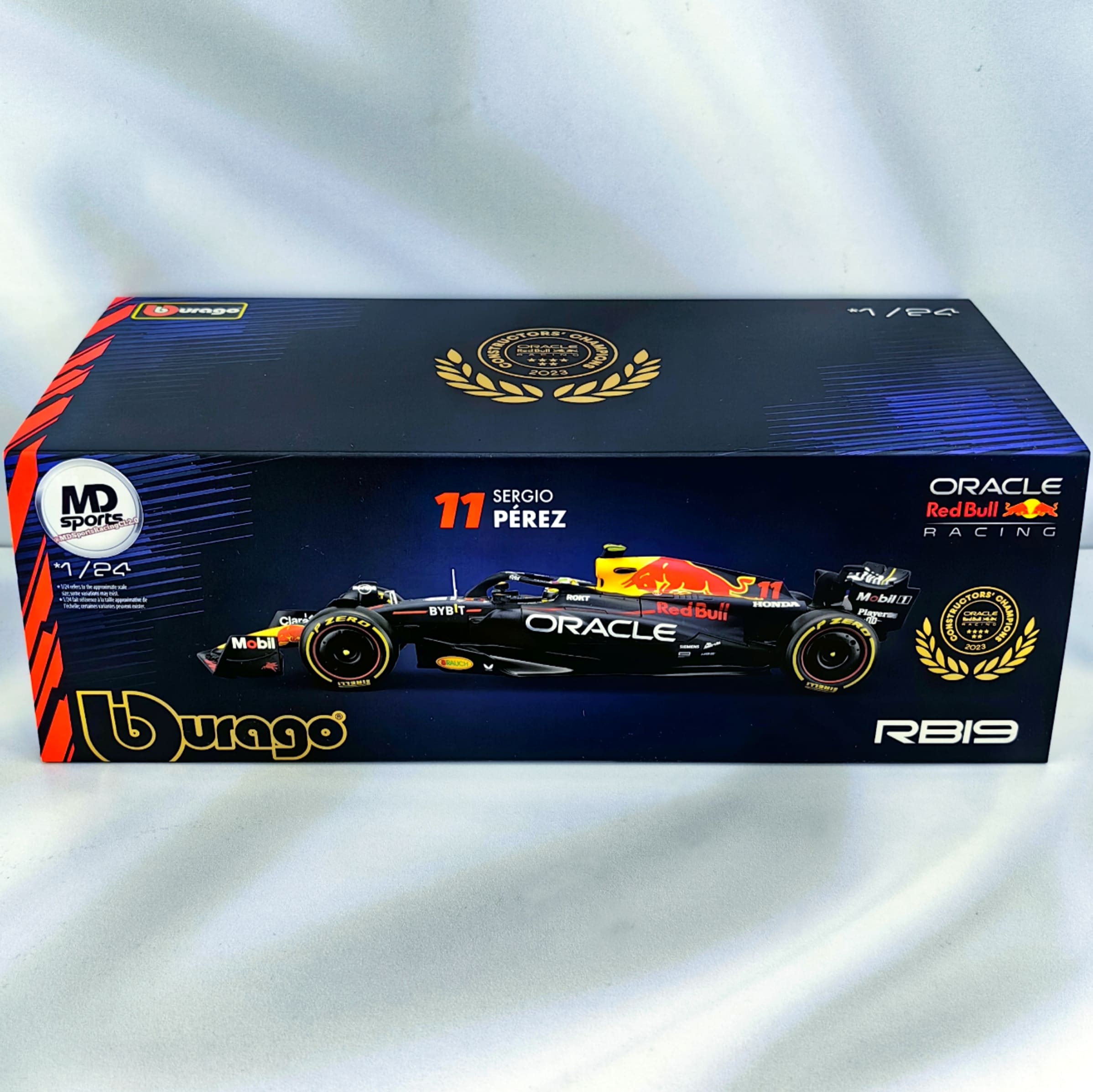 RedBull RB19 2023 #11 Checo Perez Caja Acrilica Burago 1:24