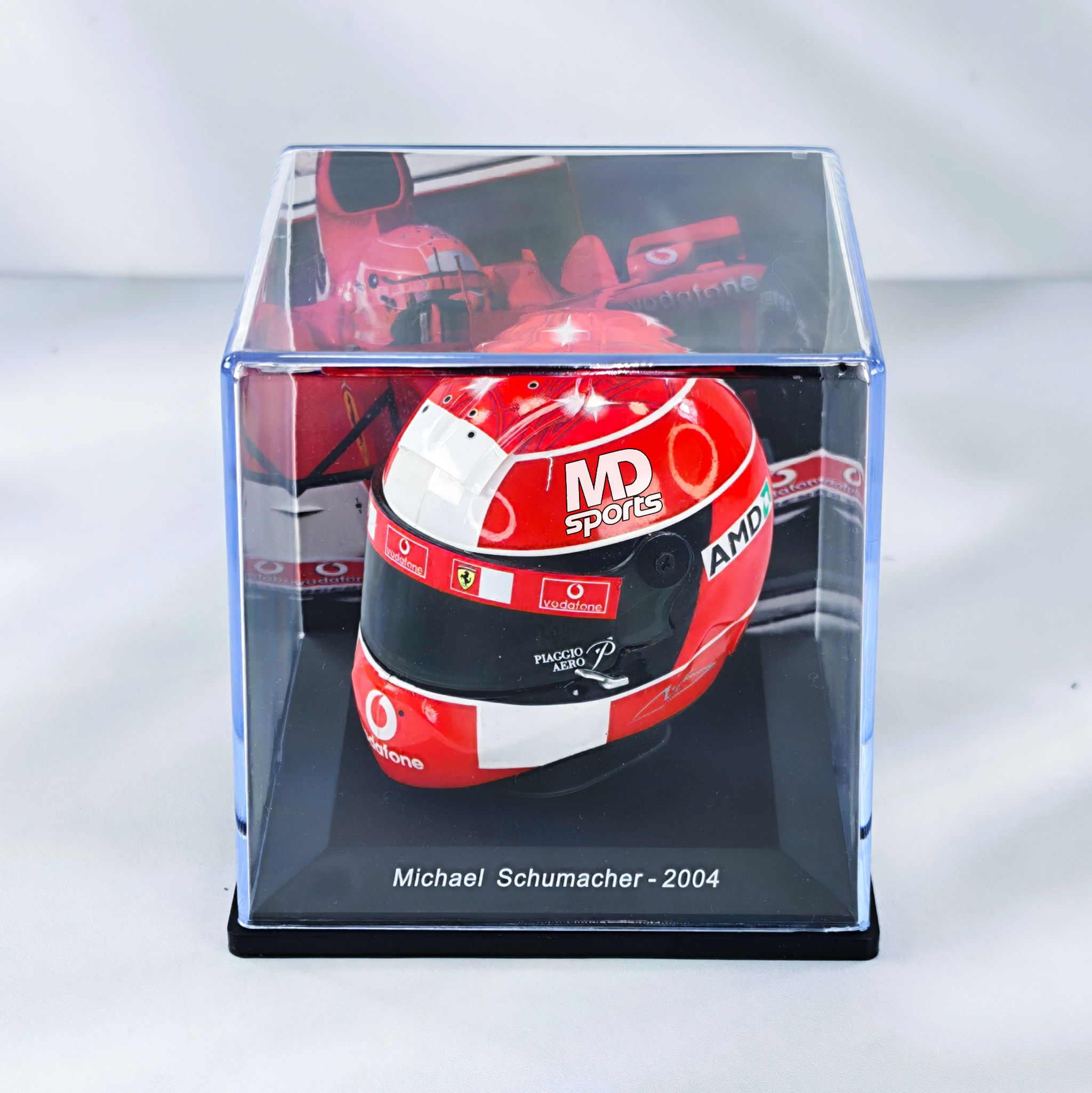 Casco Formula 1 Michael Schumacher Ferrari 2004 Spark 1:5 - Imagen 4
