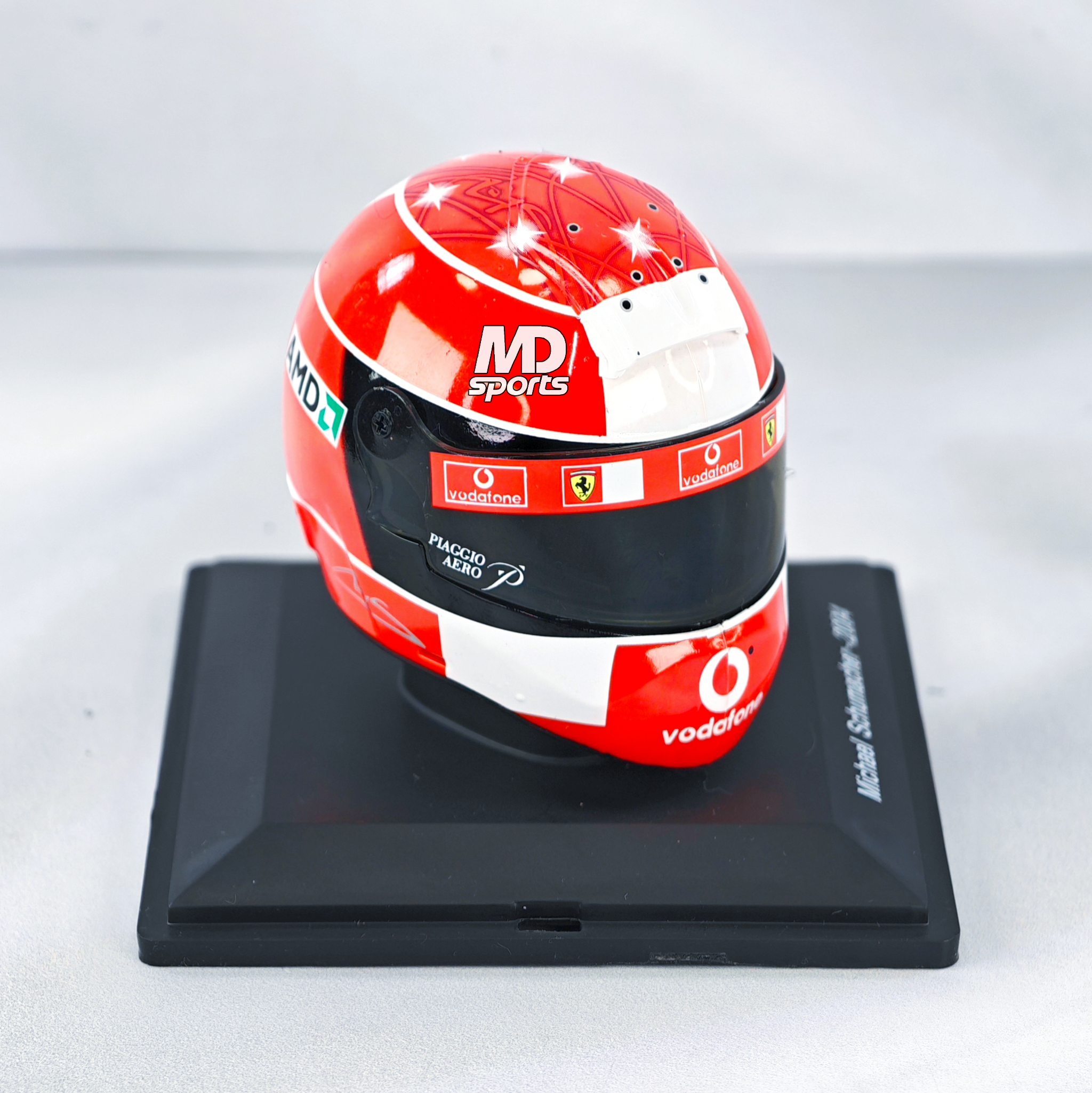 Casco Formula 1 Michael Schumacher Ferrari 2004 Spark 1:5