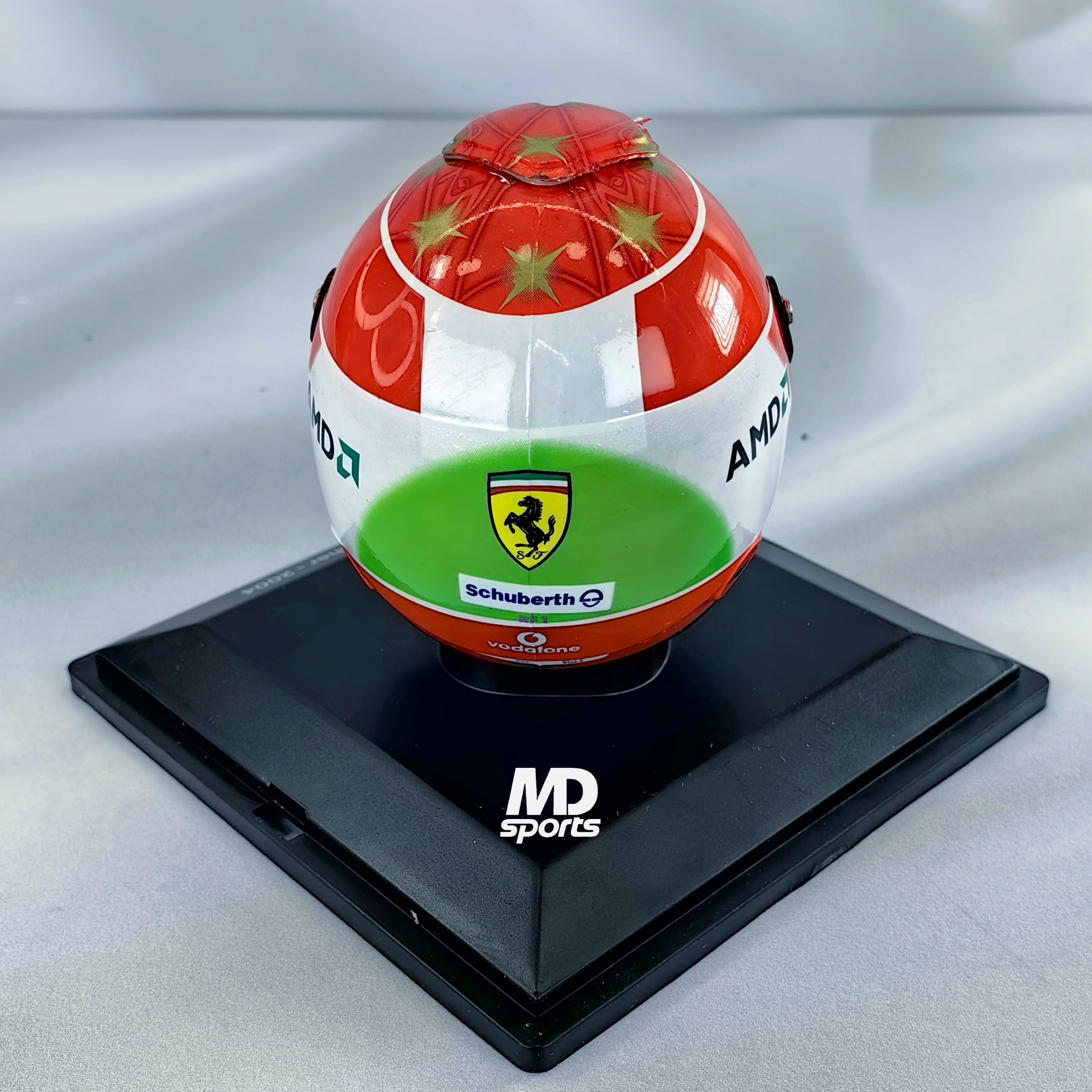 Casco Formula 1 Michael Schumacher Ferrari 2004 Spark 1:5 - Imagen 3