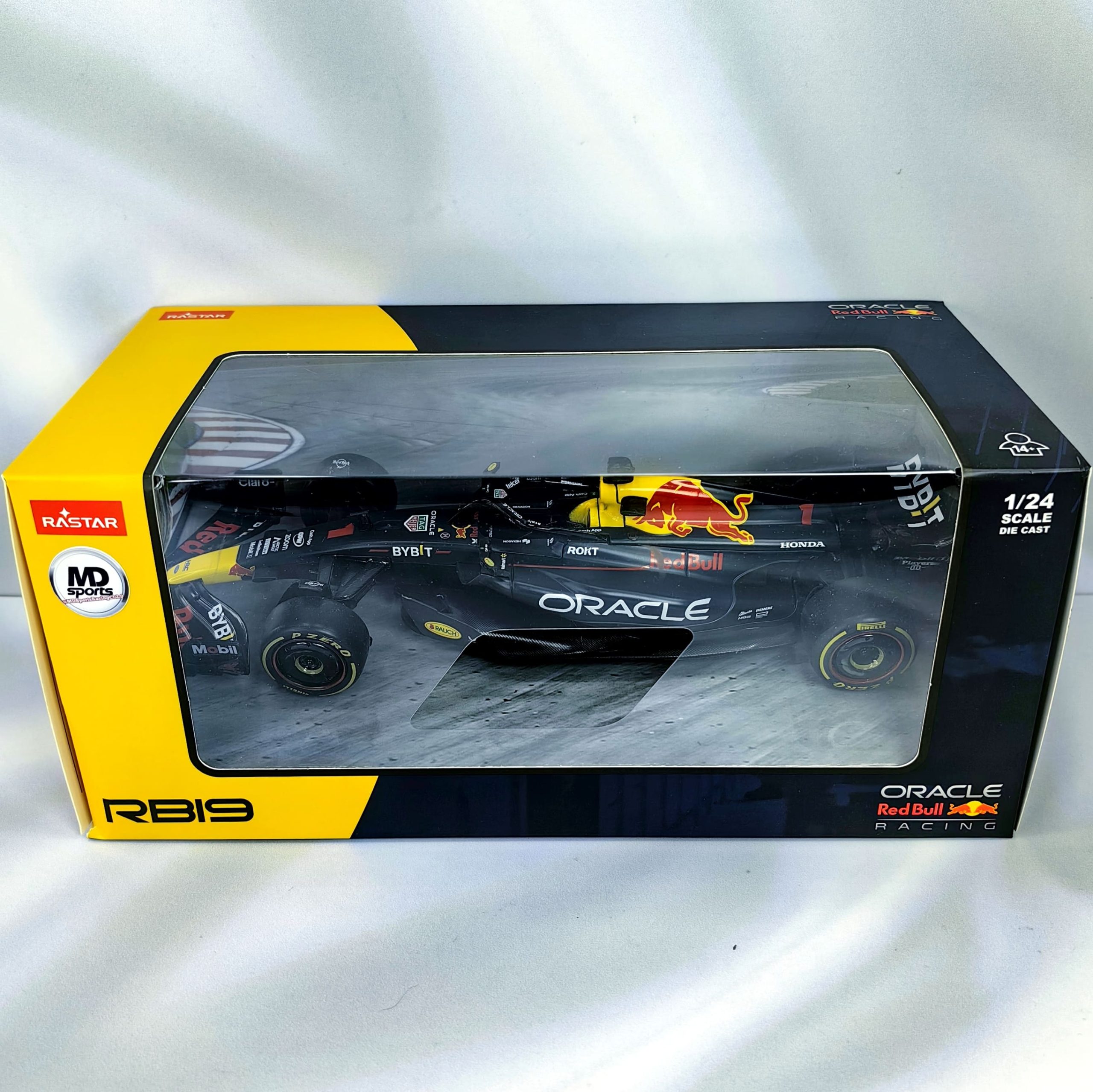 RedBull RB19 2023 #1 Max Verstappen Caja Normal Rastar 1:24