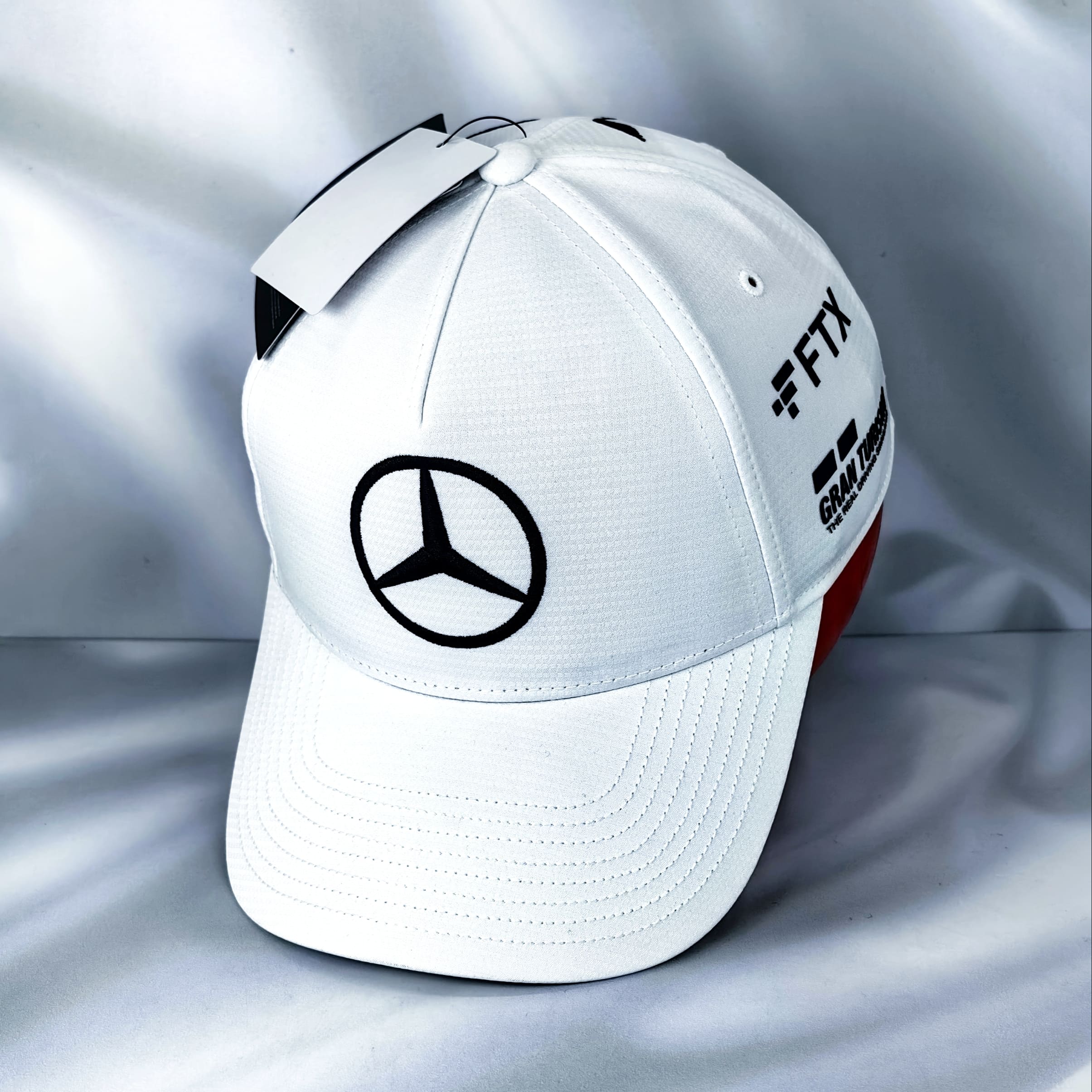 Gorro Oficial Mercedes F1 2022 Lewis Hamilton Blanco