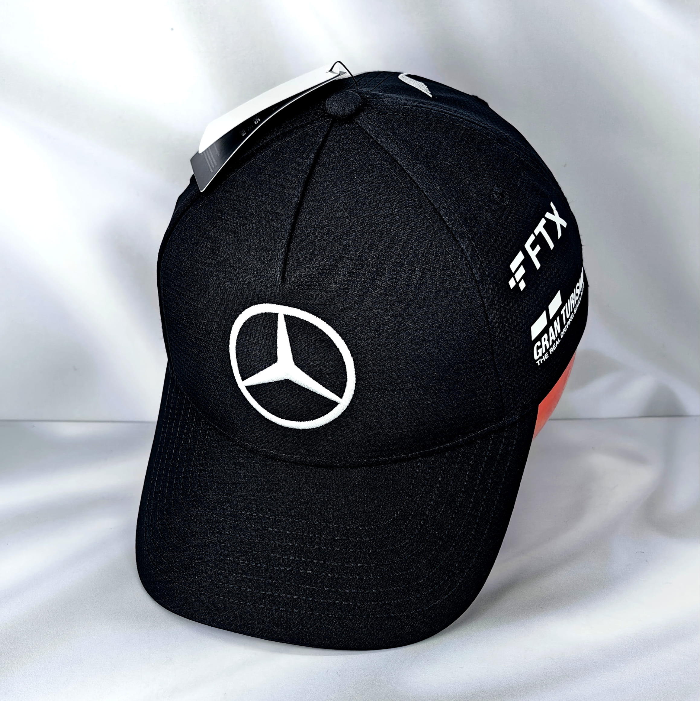 Gorro Oficial Mercedes F1 2022 Lewis Hamilton Negro