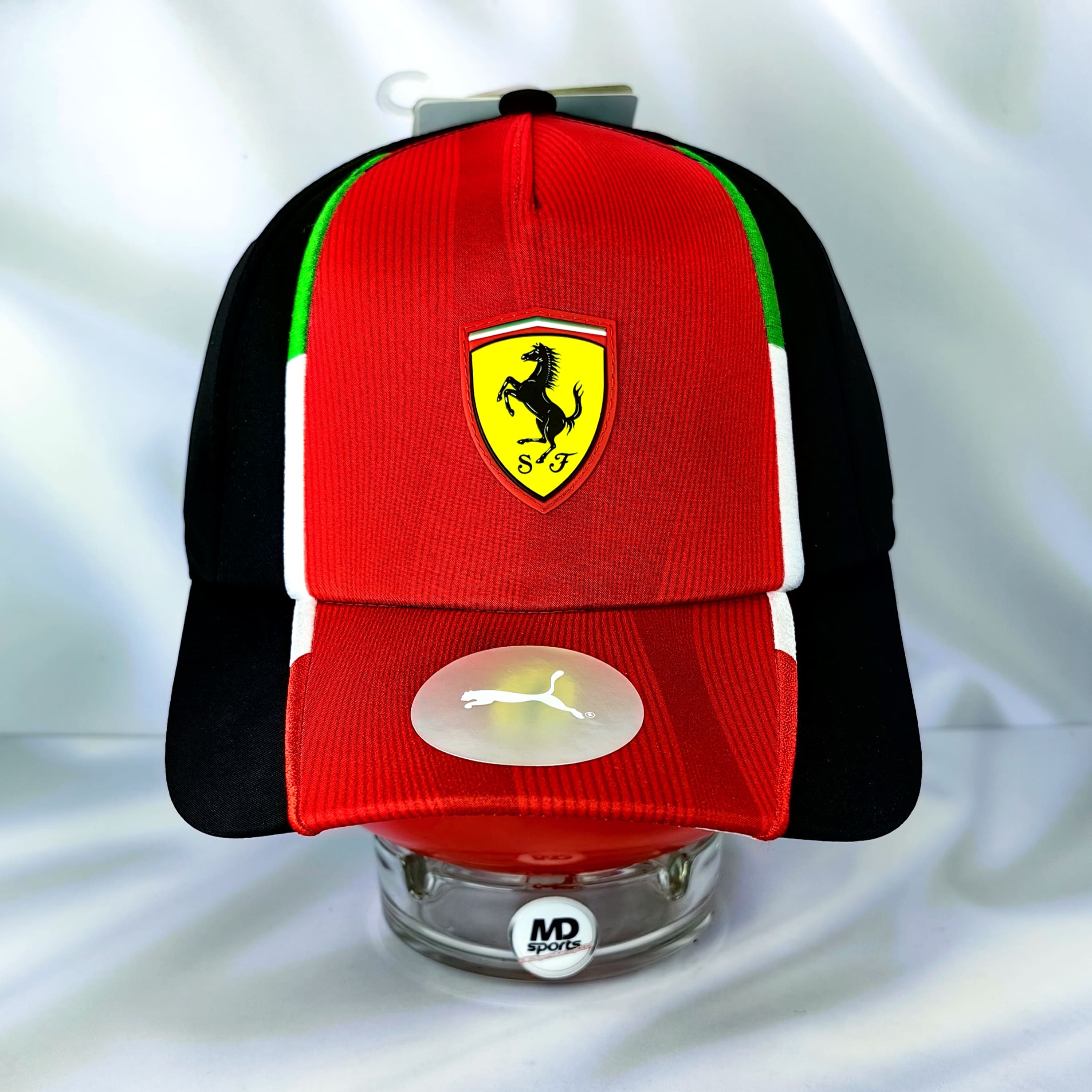 Gorro Oficial Scuderia Ferrari F1 2023