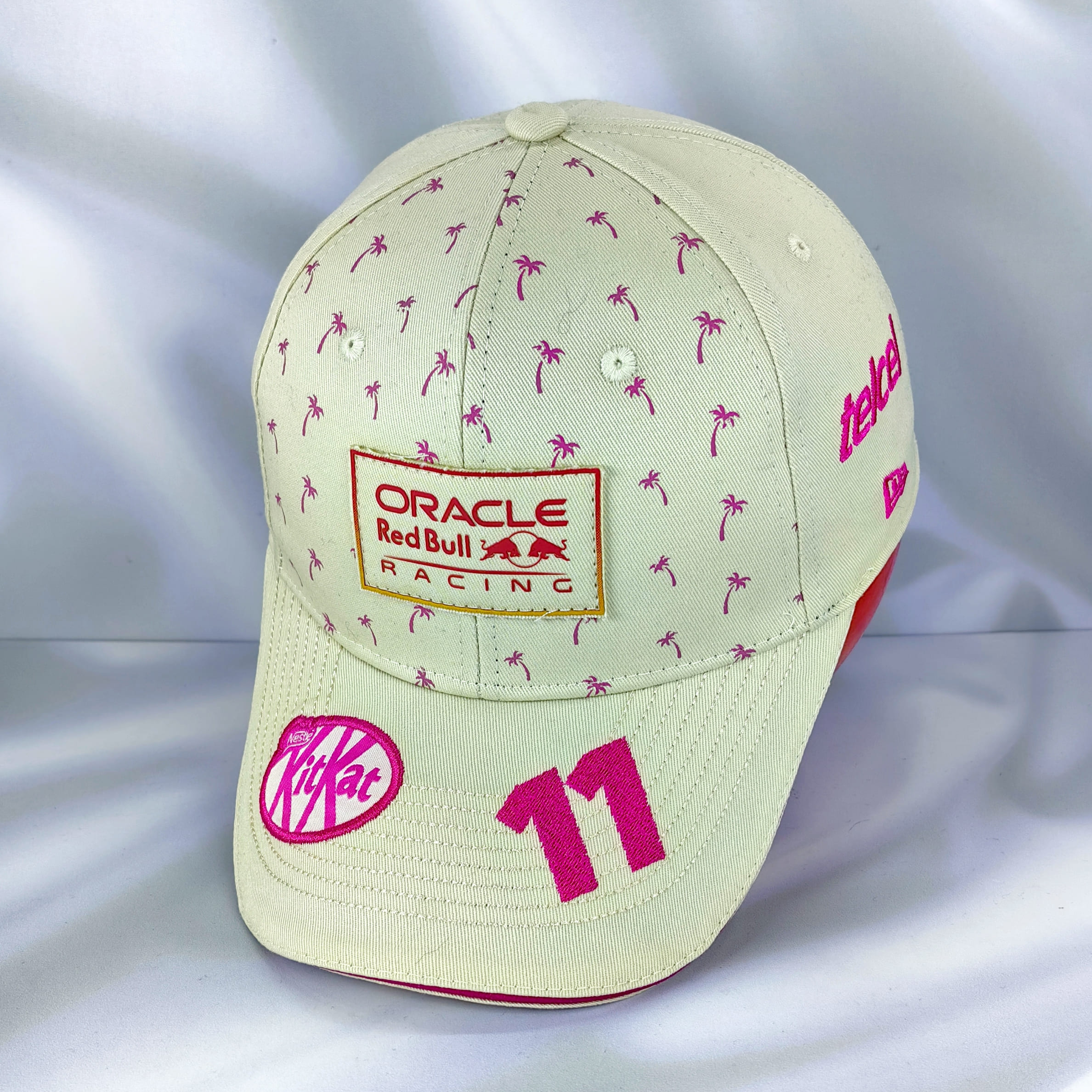 Gorro RedBull Checo Perez 2024 GP Miami Crema