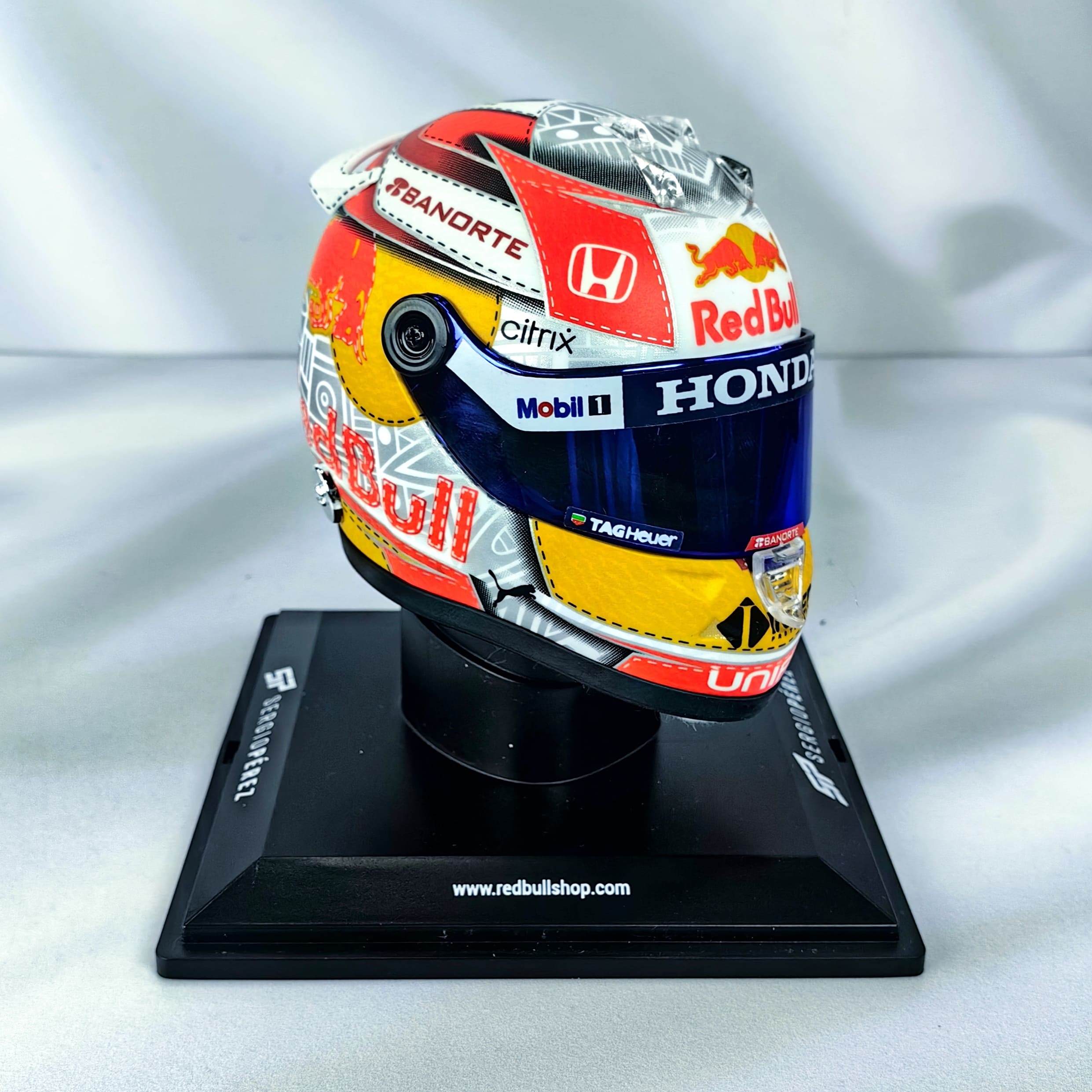 Casco Formula 1 Sergio Checo Perez RedBull GP Austria 2021 Schuberth 1:4