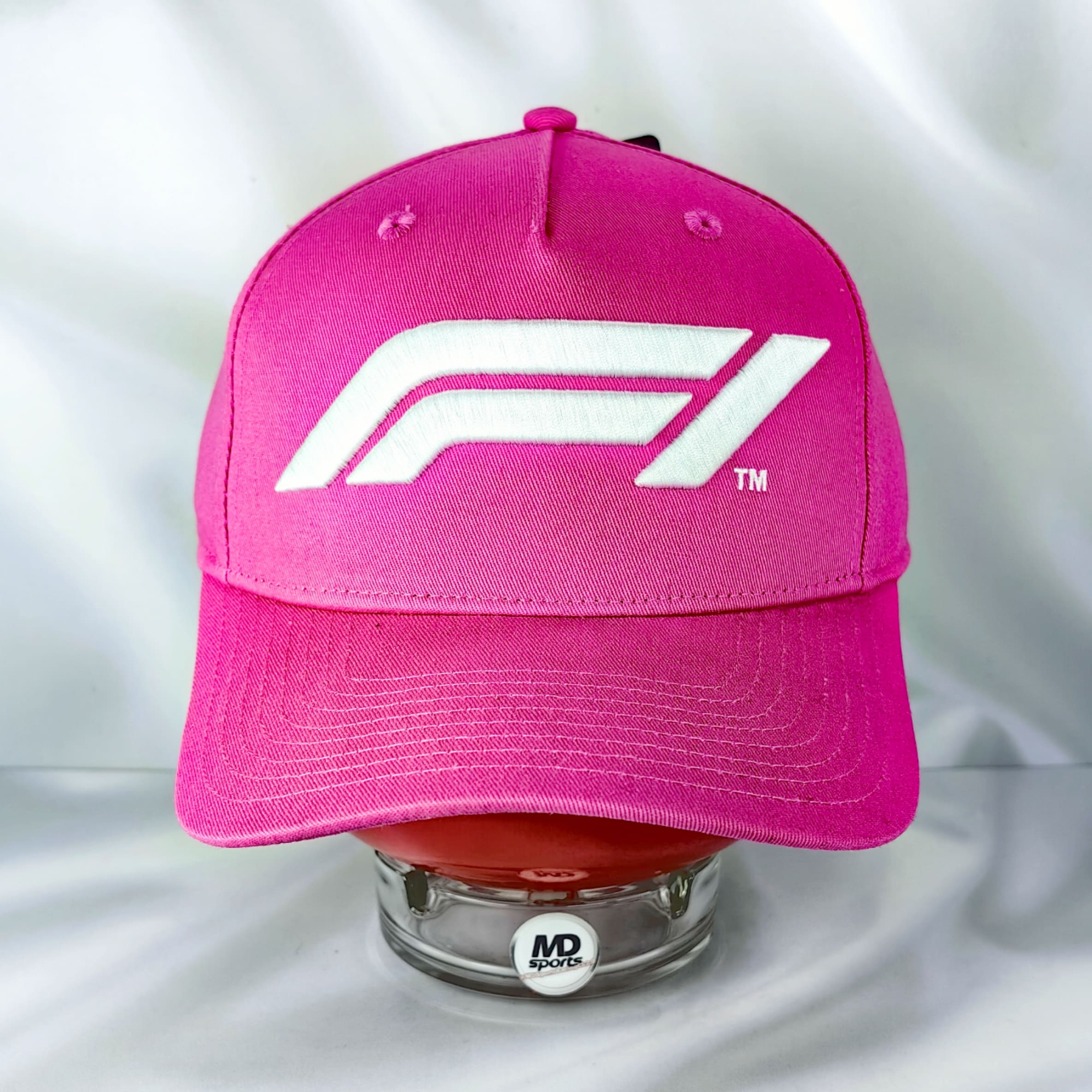 Gorro Oficial Formula 1 Logotipo Bordado F1 3D Rosado