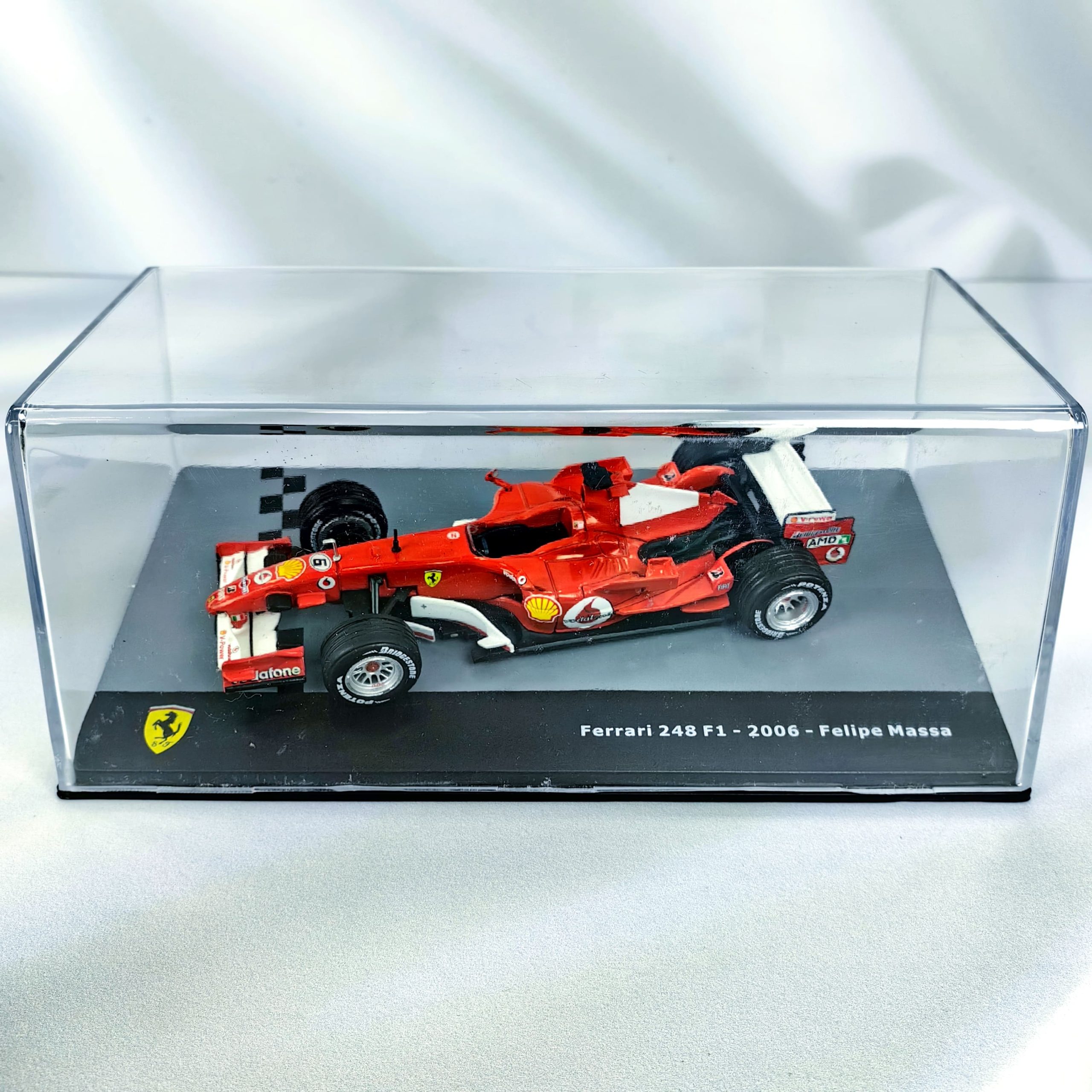 Ferrari 248 2006 #6 Felipe Massa Caja Acrilica IXO 1:43