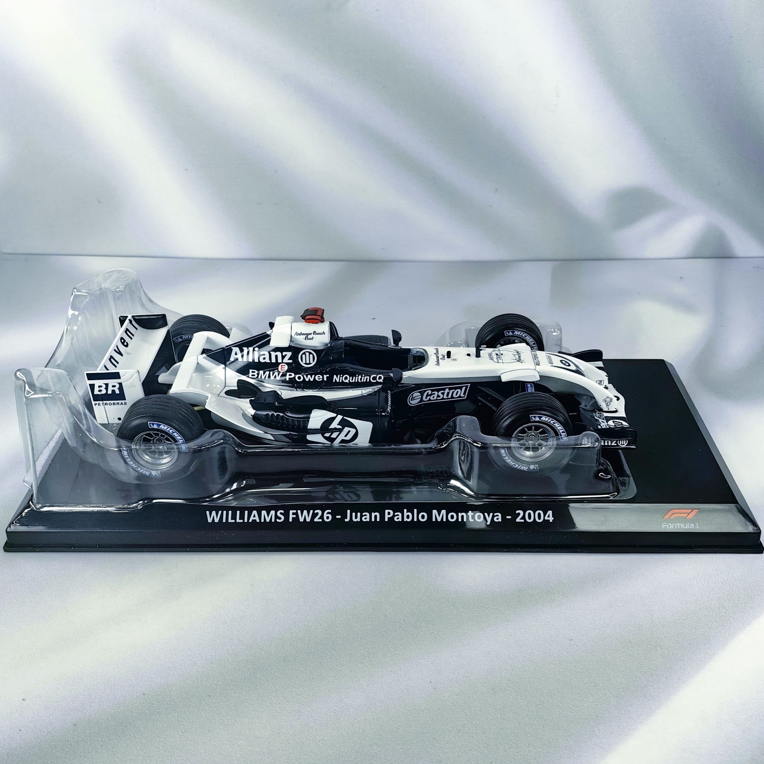 Williams FW26 2004 #3 Juan Pablo Montoya Caja Normal Premium Collect 1:24