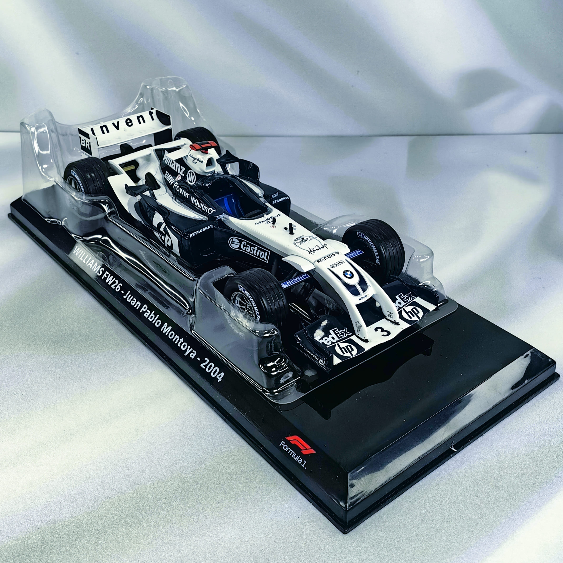 Williams FW26 2004 #3 Juan Pablo Montoya Caja Normal Premium Collect 1:24