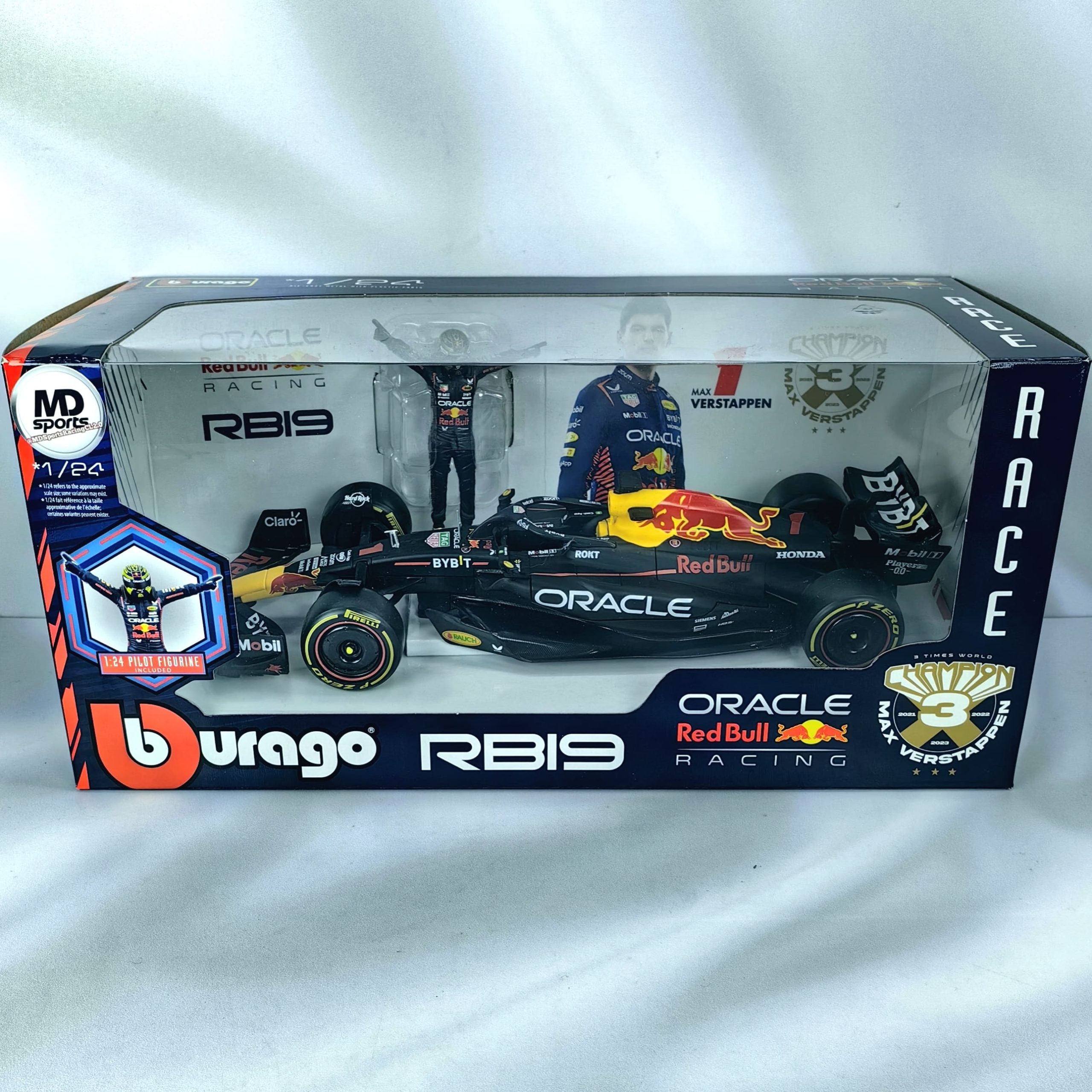 Redbull RB19 2023 #1 Max Verstappen Con Figura Burago 1:24