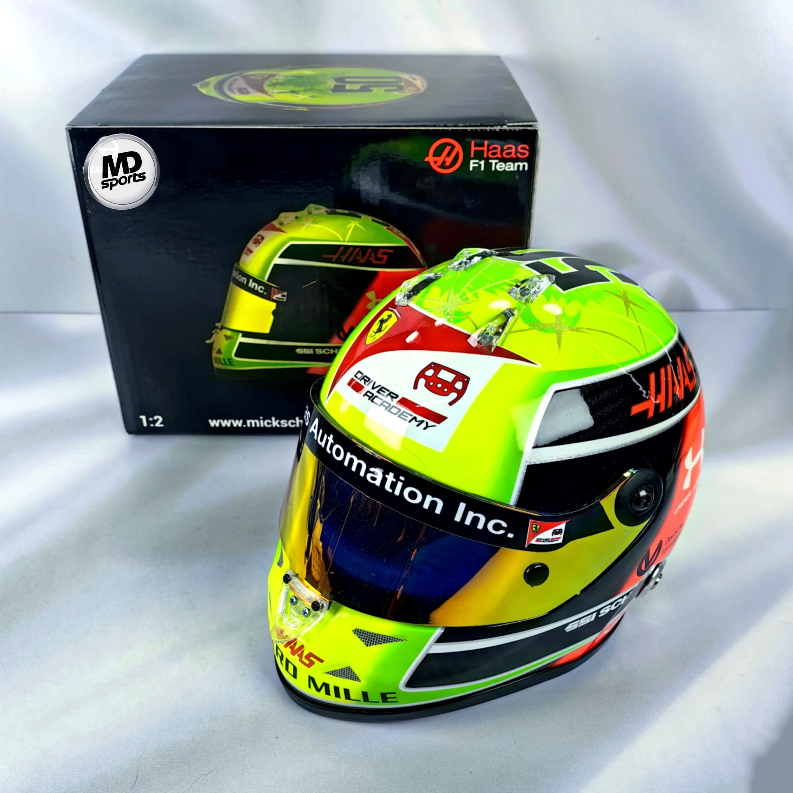 Casco Formula 1 Mick Schumacher 2020 HAAS Coleccion 1:2