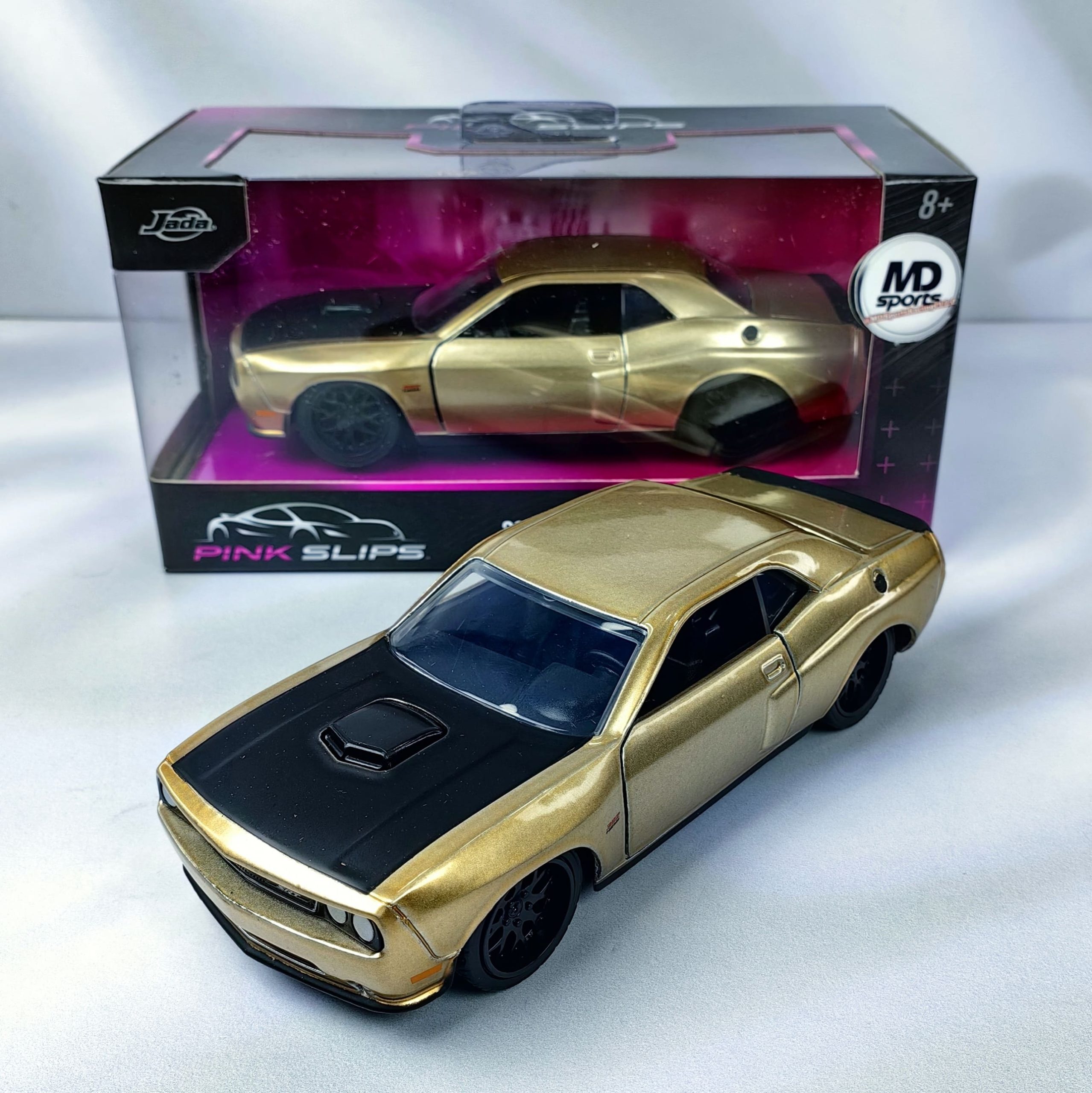 Auto Colección Pink Slips Dodge Challenger Dorado Jada 1:32