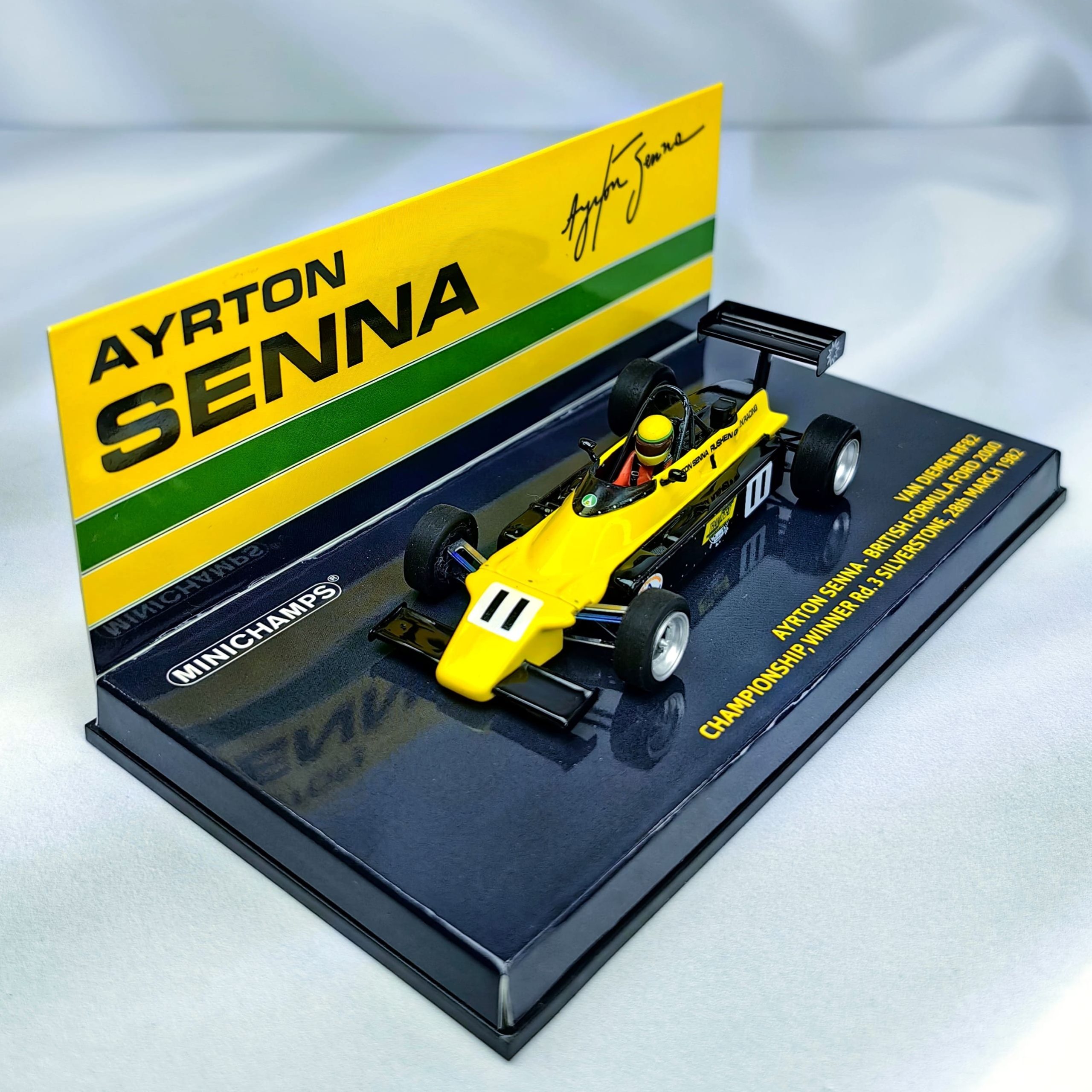 VanDiemen RF82 Formula Ford 1982 #11 Ayrton Senna Minichamp 1:43