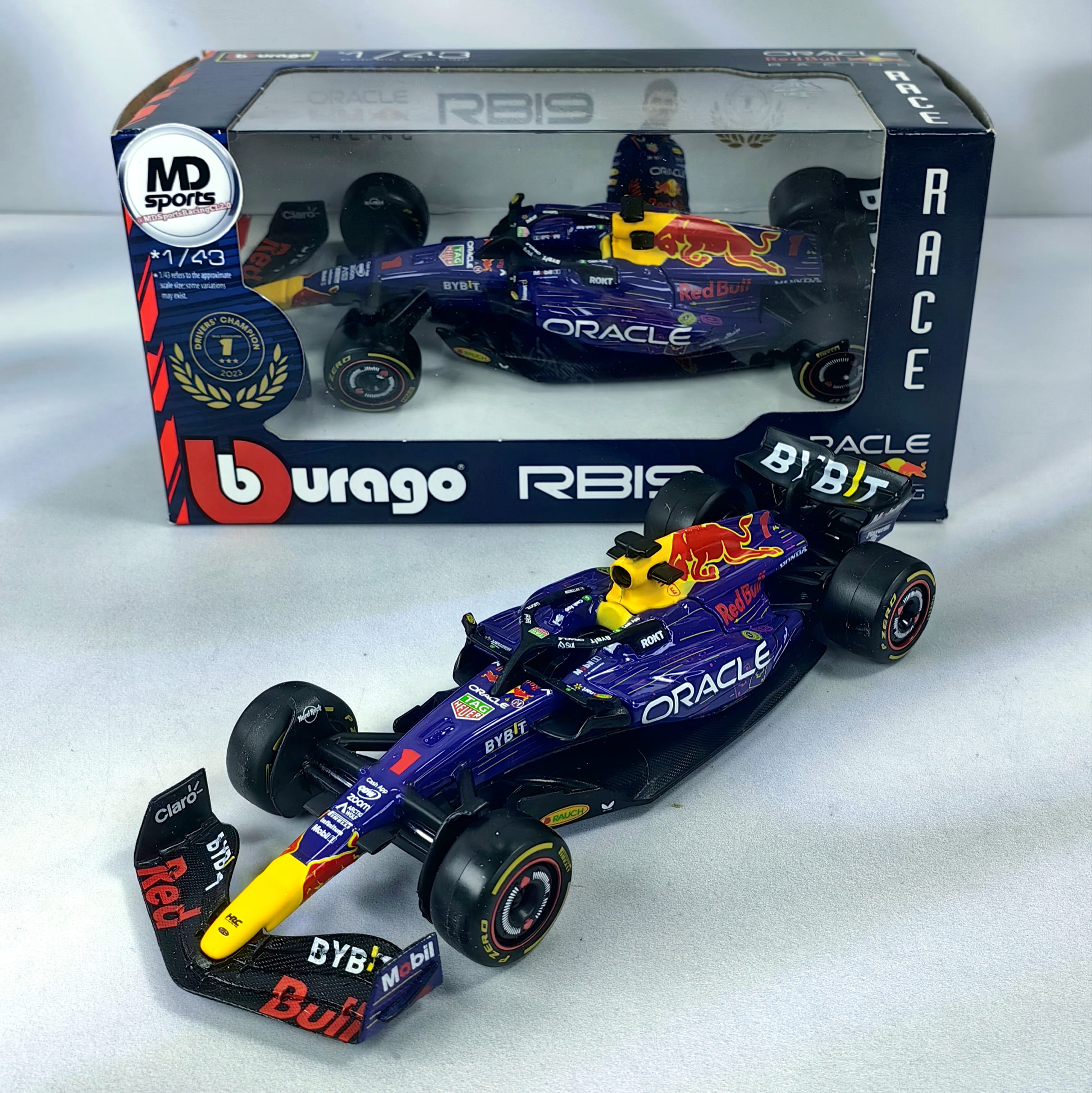 RedBull RB19 Las Vegas GP 2023 #1 Max Verstappen Caja Normal Burago 1:43