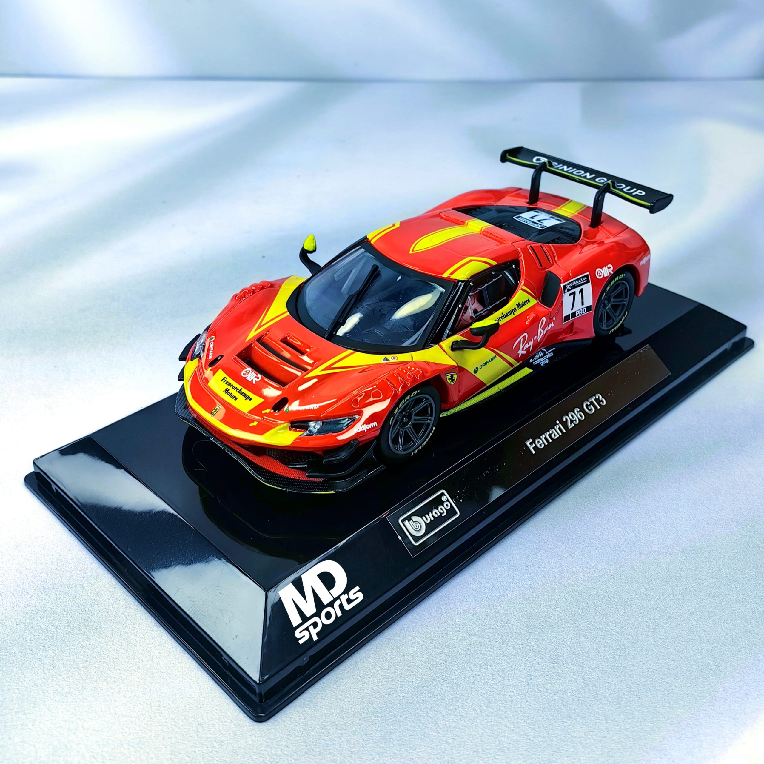 Ferrari 296 GT3 2022 #71 Caja Acrilica Burago 1:43