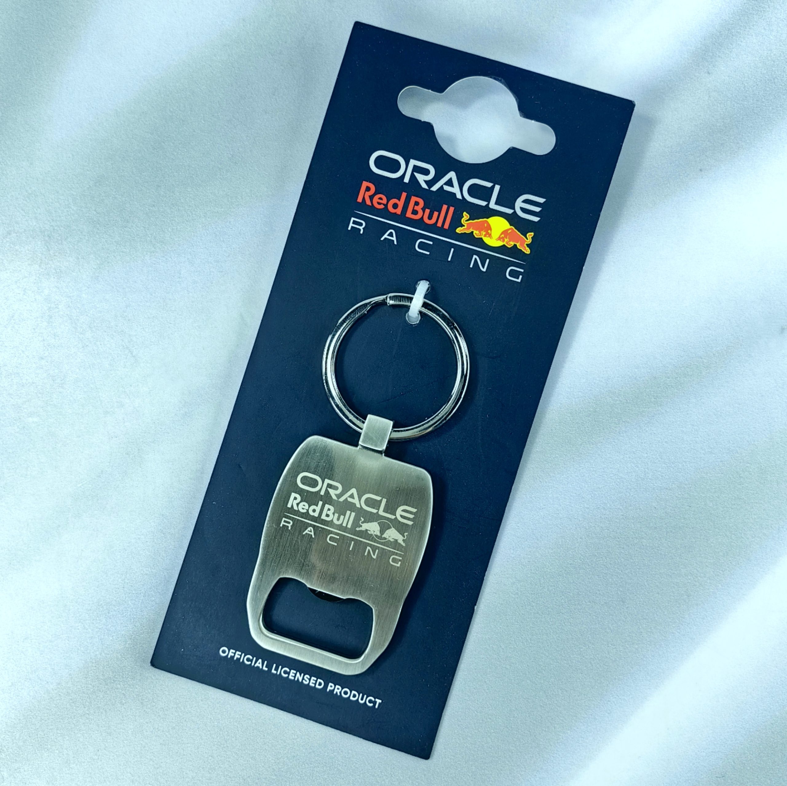 Llavero Destapador Oficial Oracle Redbull Racing