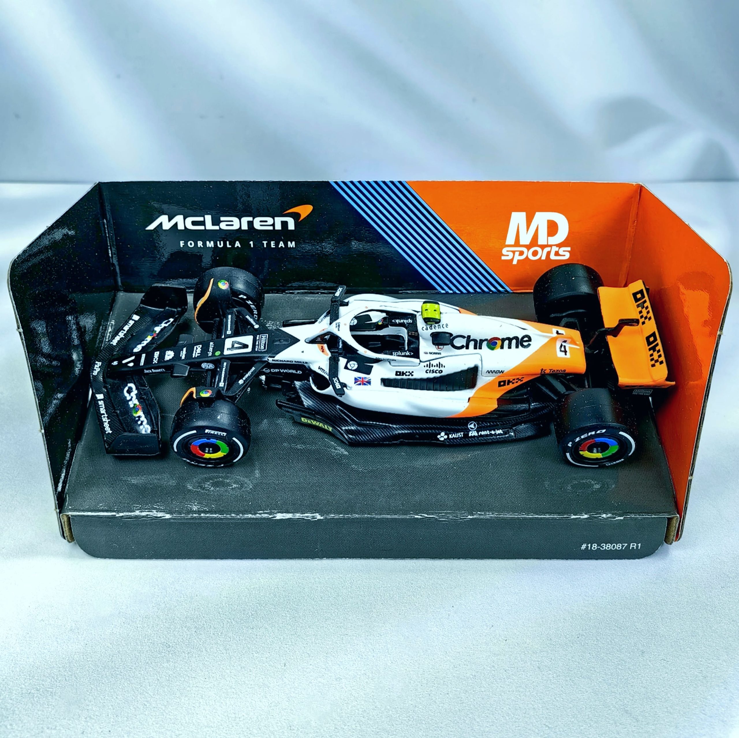Mclaren MCL60 GP Monaco 2023 #4 Lando Norris Caja Normal Burago 1:43 - Imagen 3