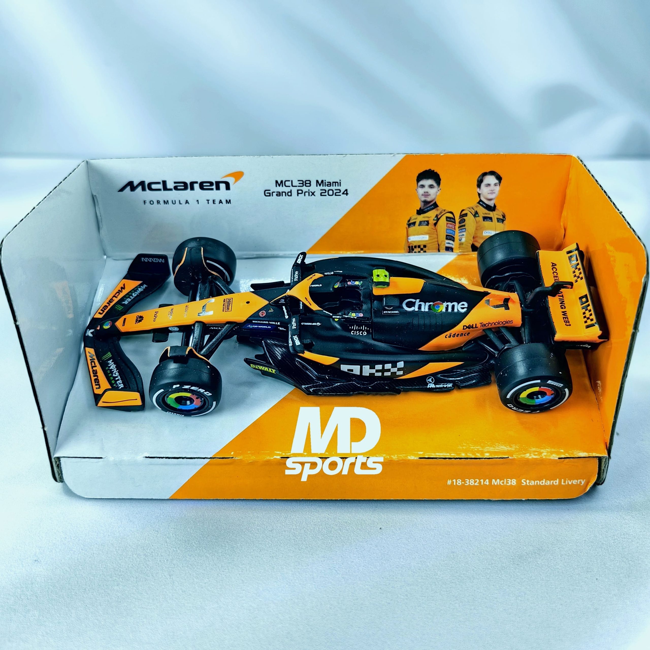 Mclaren MCL38 GP Miami 2024 #4 Lando Norris Caja Normal Burago 1:43 - Imagen 3