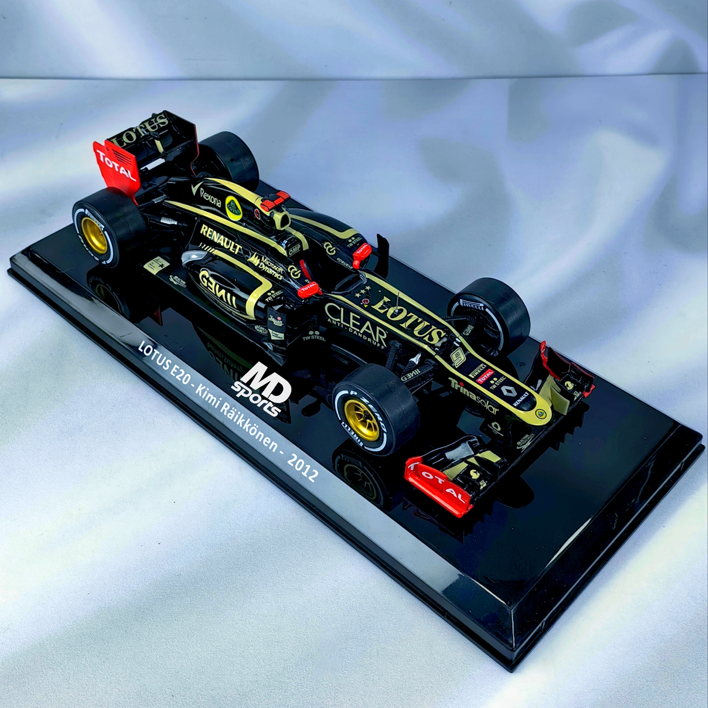 Lotus E20 2012 #9 Kimi Raikkonen Caja Normal Premium Collect 1:24