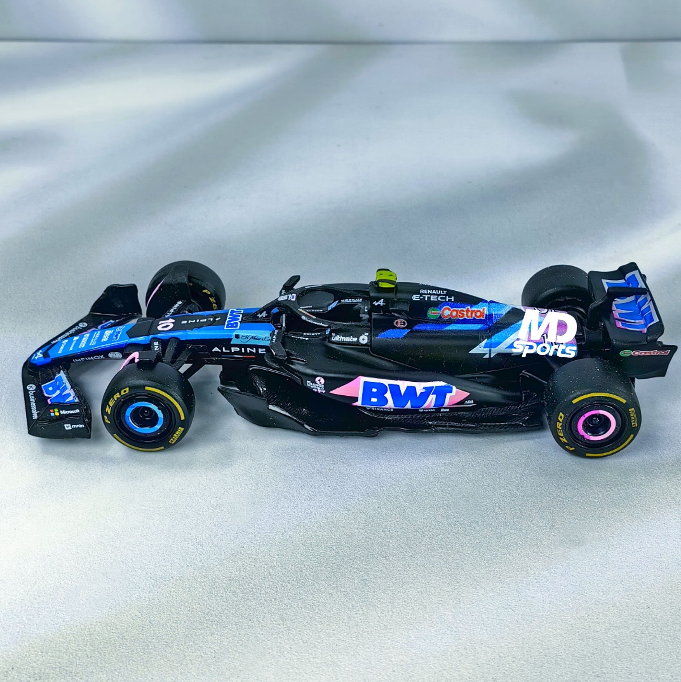 Alpine A524 GP Japon 2024 #10 Pierre Gasly Caja Normal Burago 1:43 - Imagen 4