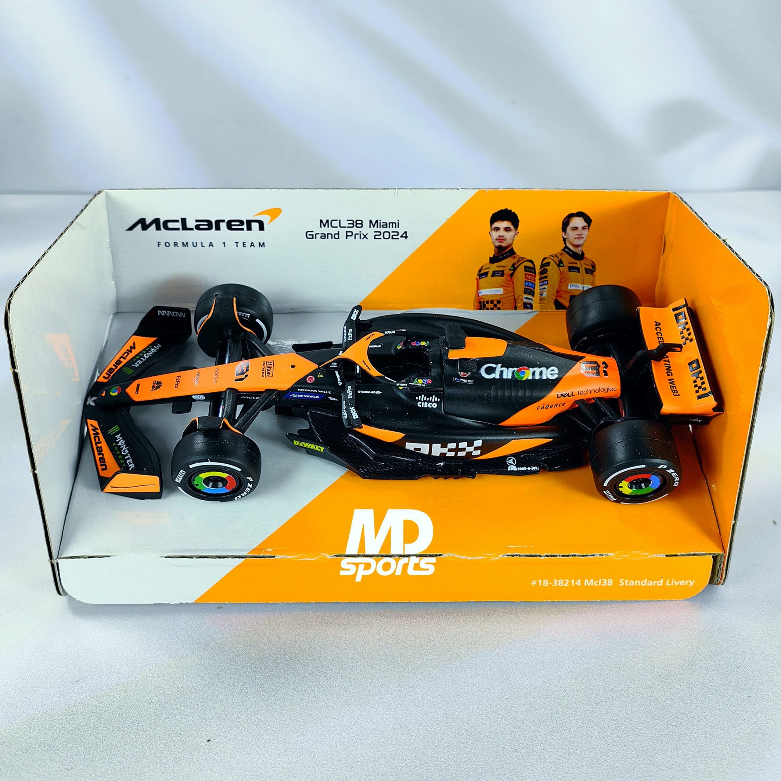 Mclaren MCL38 GP Miami 2024 #81 Oscar Piastri Caja Normal Burago 1:43 - Imagen 3
