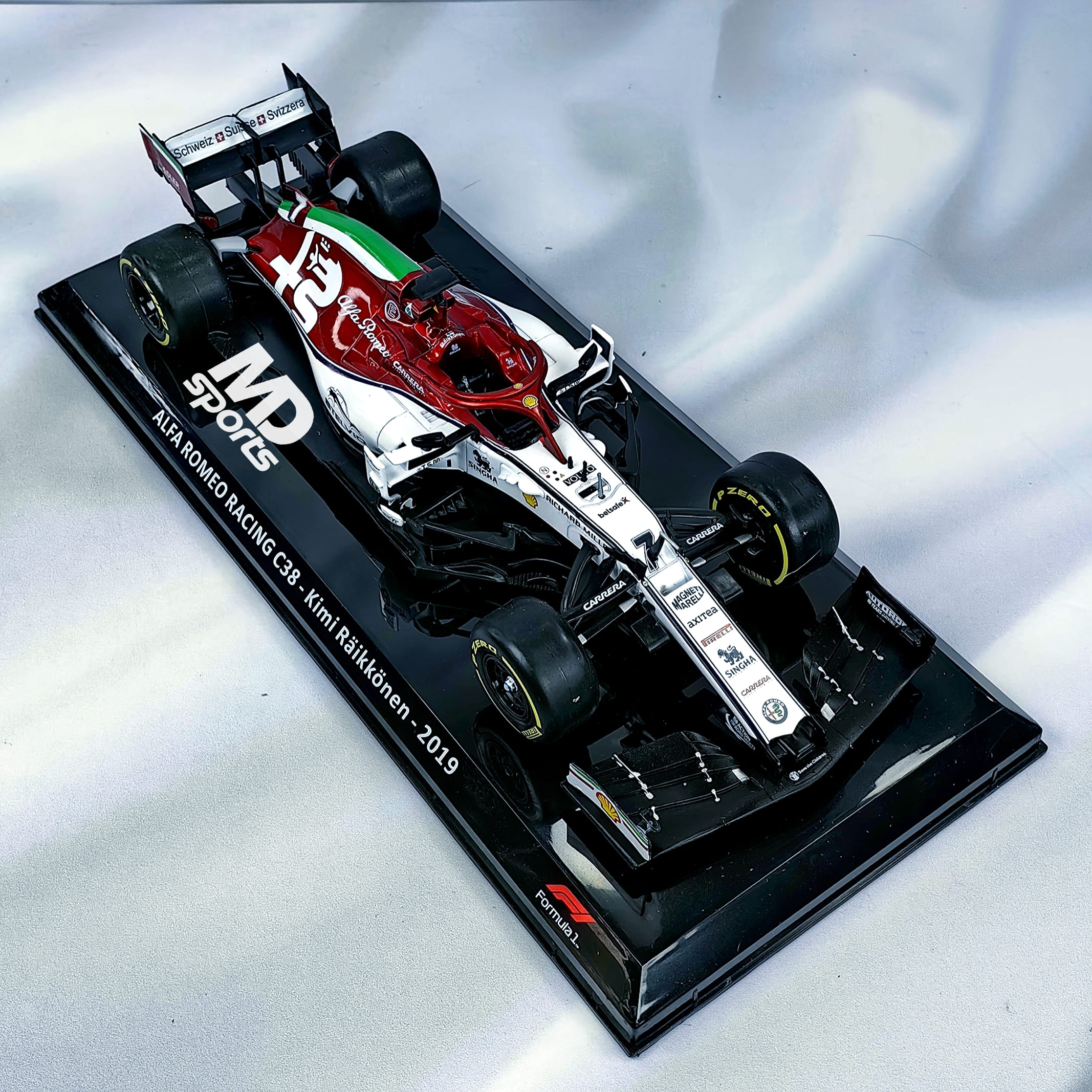 Alfa Romeo C38 2019 #7 Kimi Raikkonen Caja Normal Premium Collect 1:24