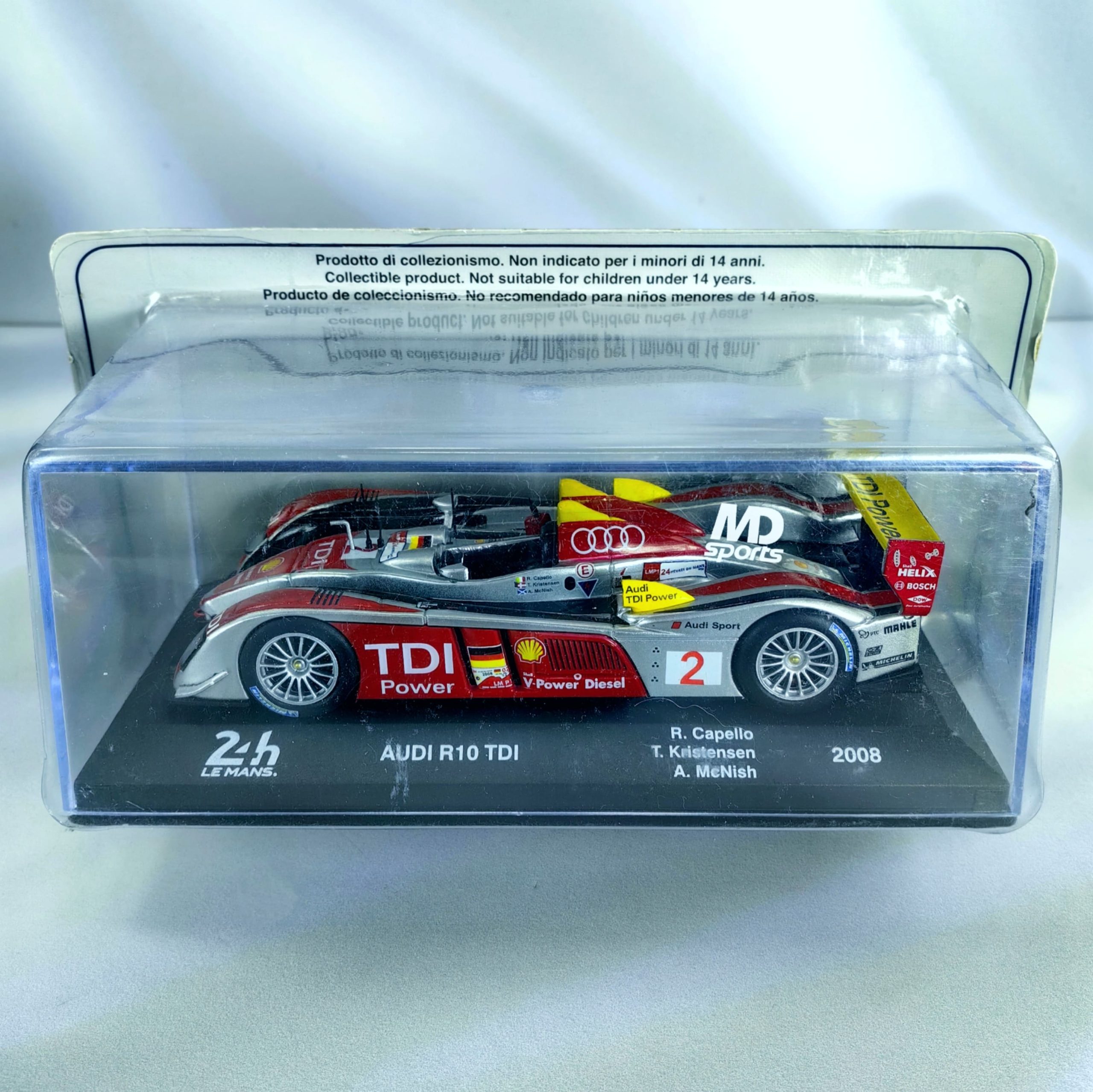Audi R10 TDI 24H LeMans 2008 #2 Capello – Kristensen -McNish Caja Acrilica Salvat 1:43
