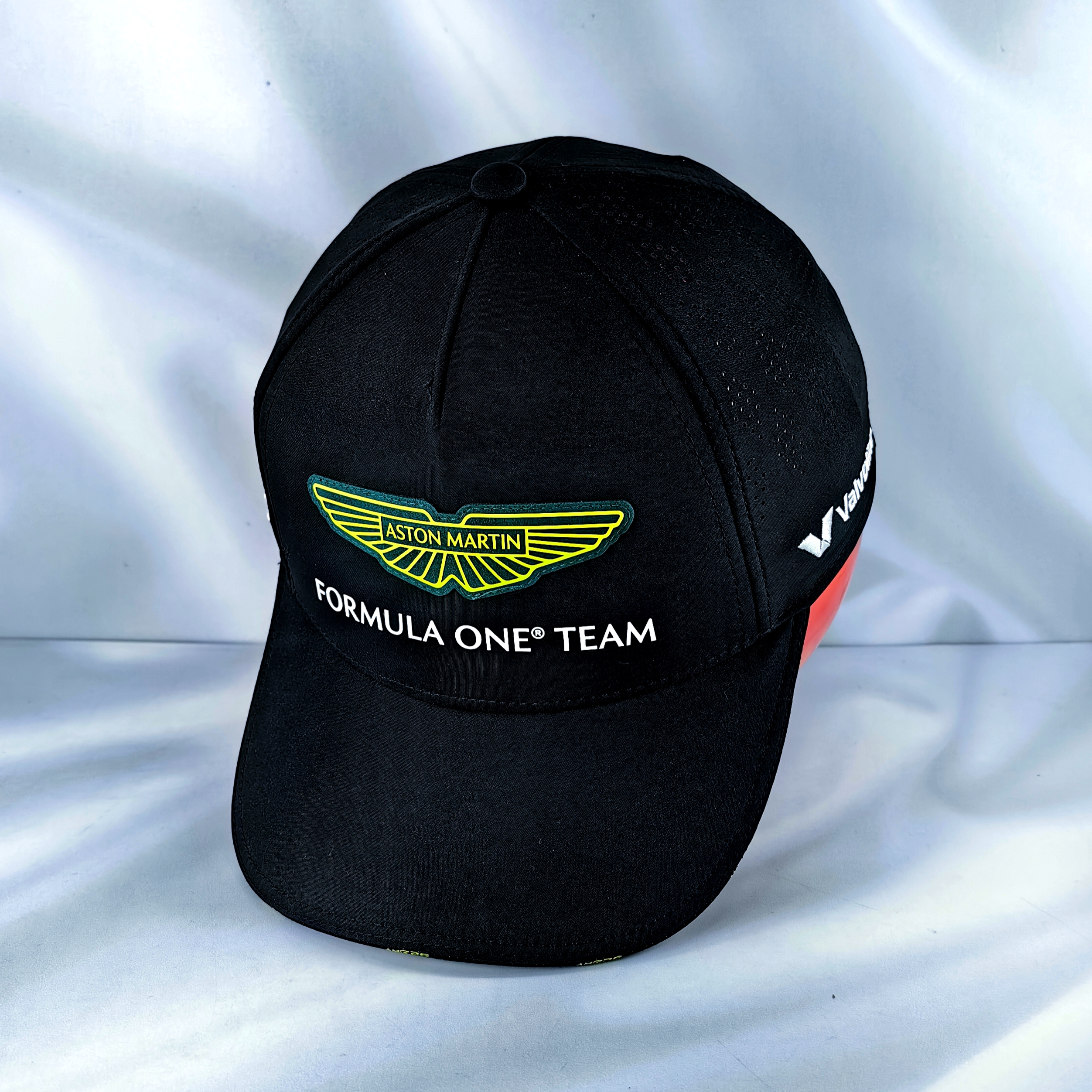 Gorro Stichd Oficial Aston Martin Racing 2025 Negro