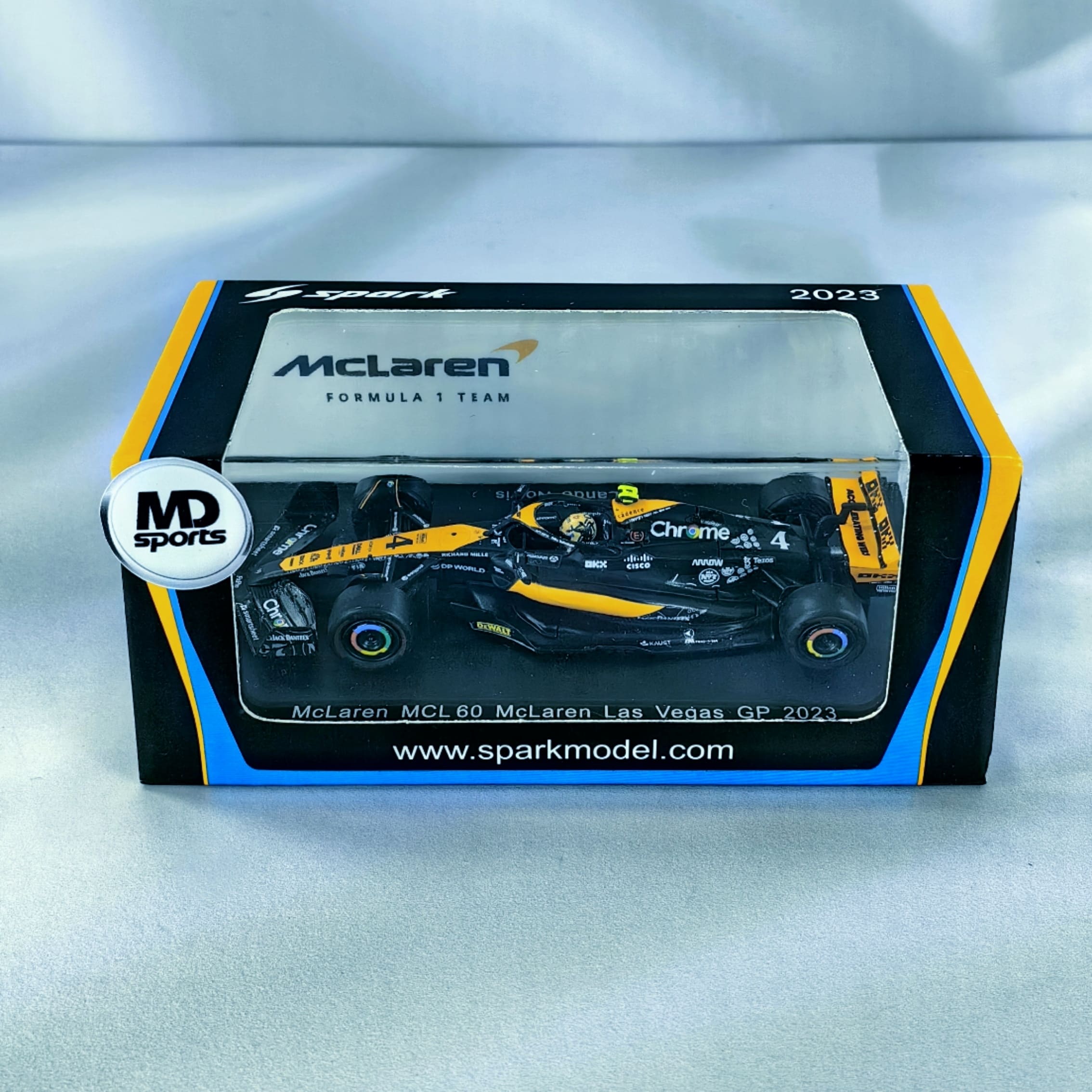 Mclaren MCL60 Las Vegas GP 2023 #4 Lando Norris Caja Acrilica Spark 1:64