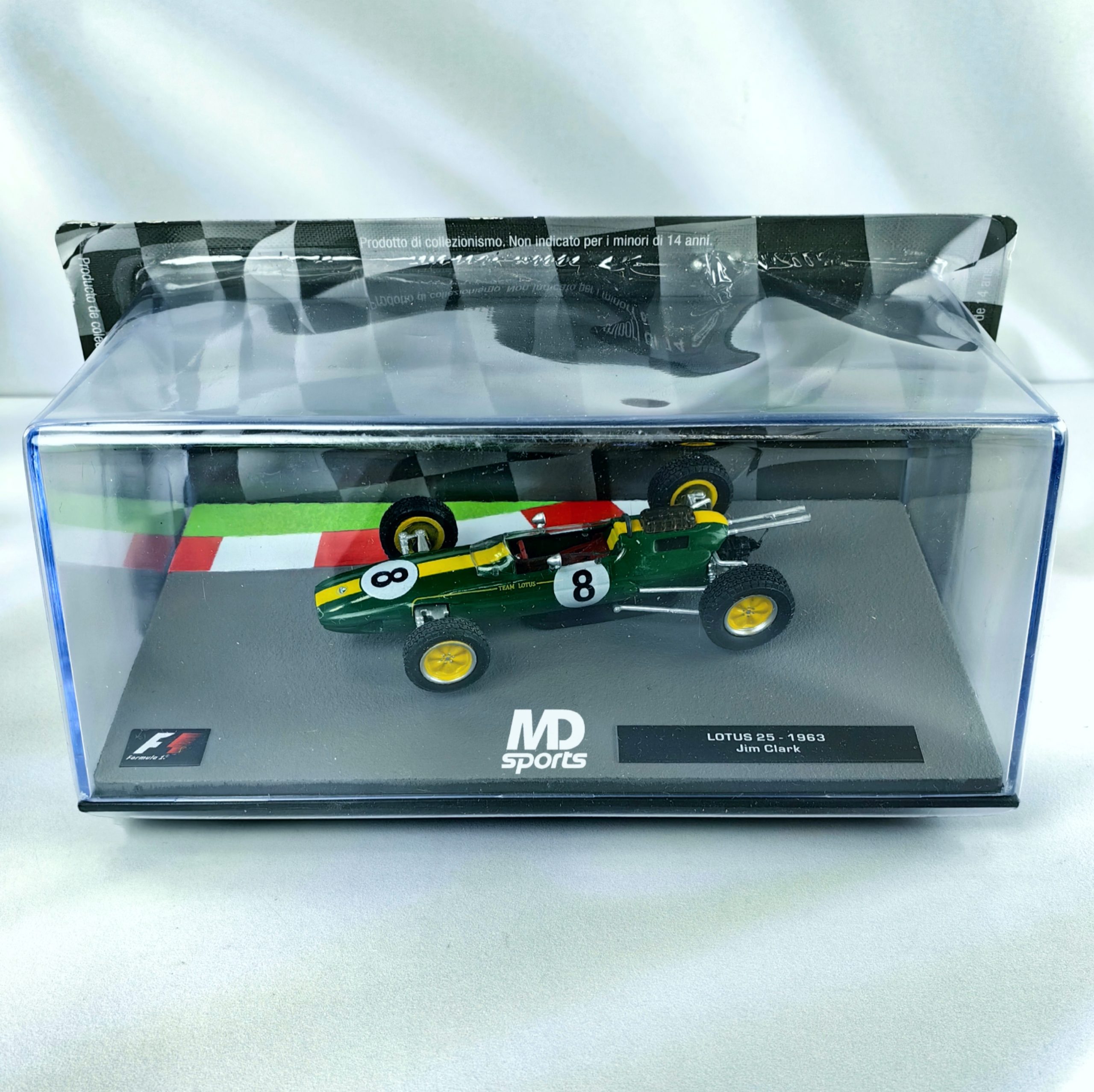 Lotus 25 1963 #8 Jim Clark Caja Acrilica Altaya 1:43