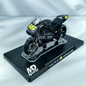 Moto GP Yamaha YZR-M1 2005 #46 Valentino Rossi 1:18